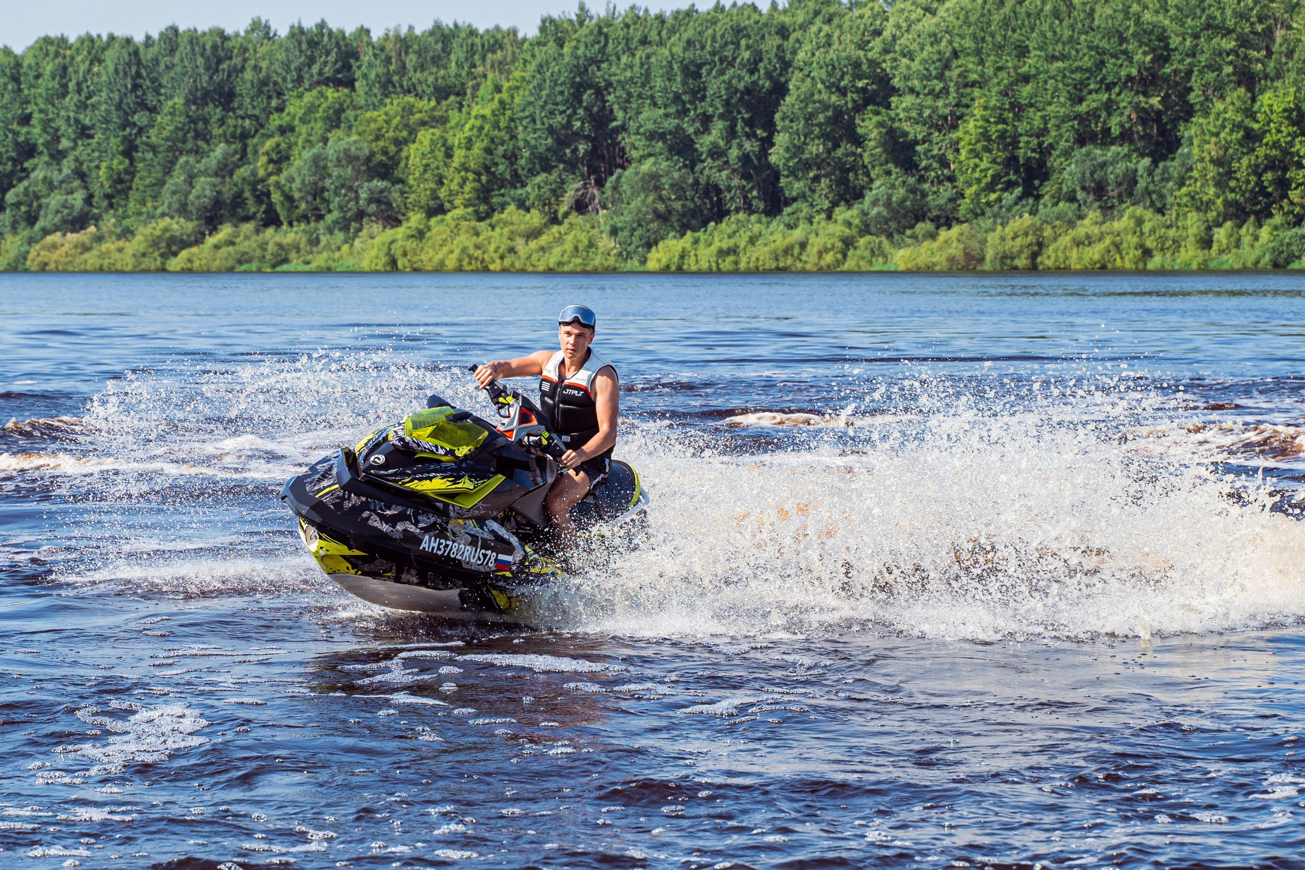 Гидровыезд -Великий Новгород. Свадебный, семейный, портретный, репортажный фотограф в Санкт-Петербурге