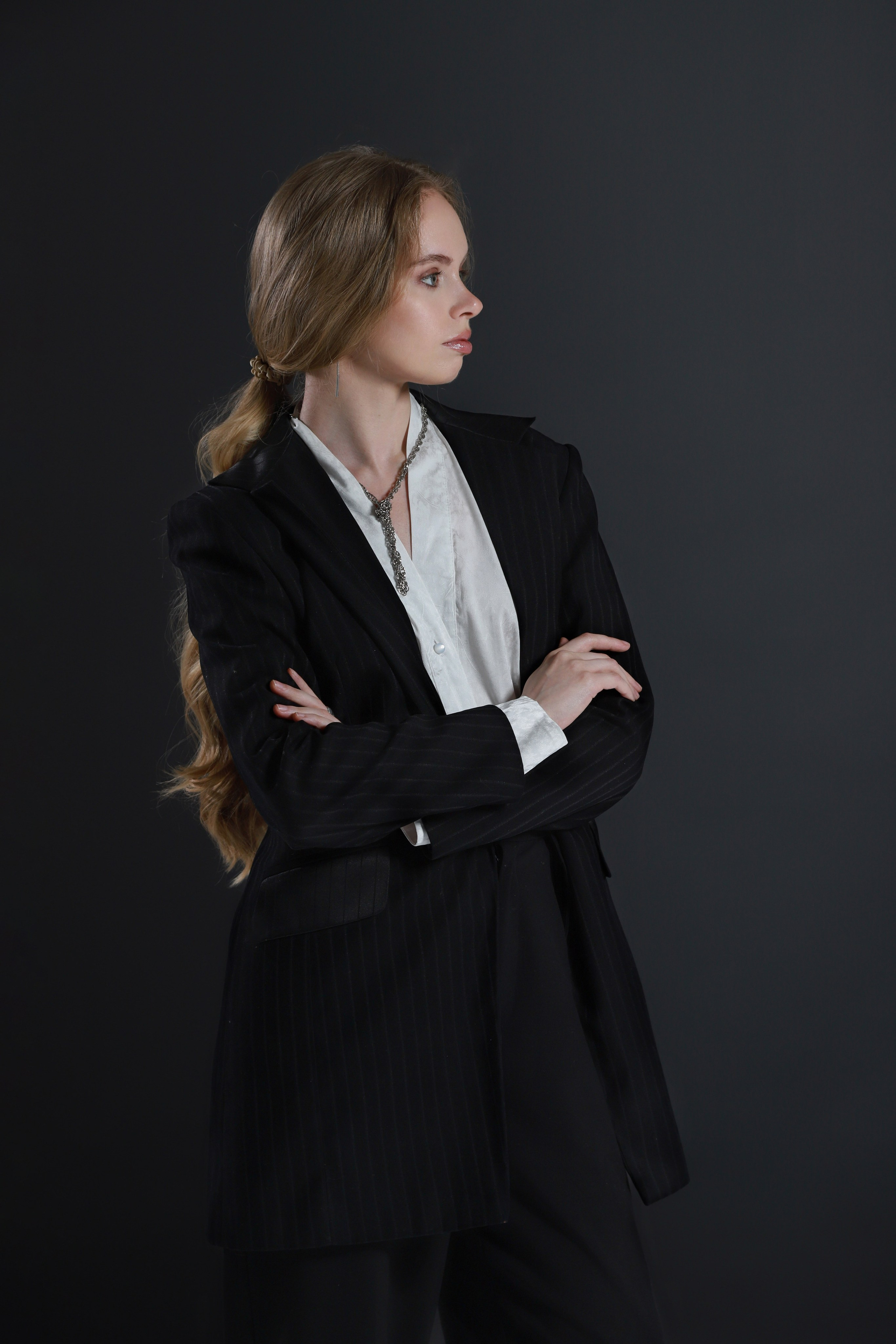 Деловой портрет для актрисы Марии. Портретный фотограф в Москве Антонина Коршунова