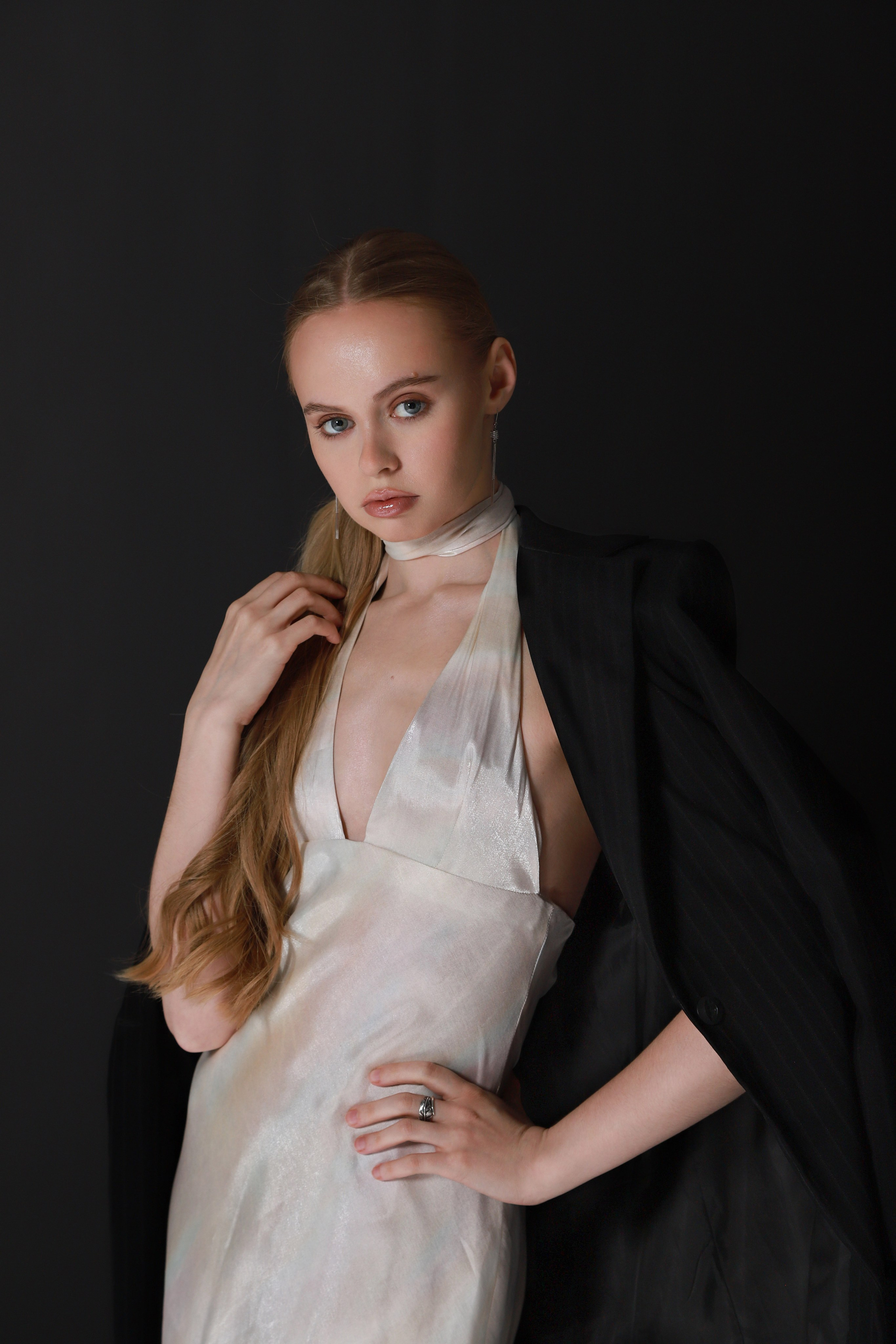 Деловой портрет для актрисы Марии. Портретный фотограф в Москве Антонина Коршунова