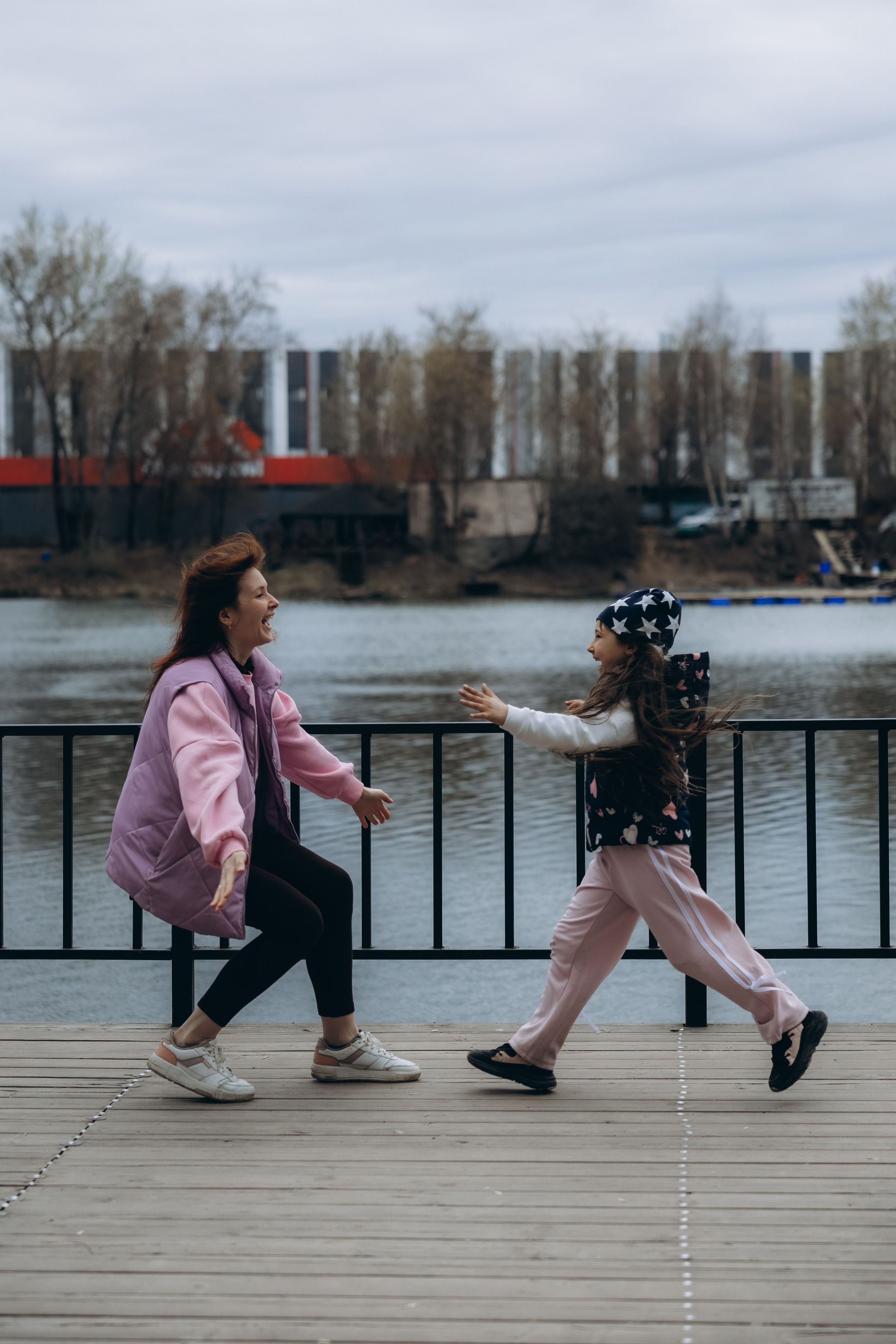 Вика и Аня. Фотограф новорожденных в Москве и Московской области Наталья Збиглей