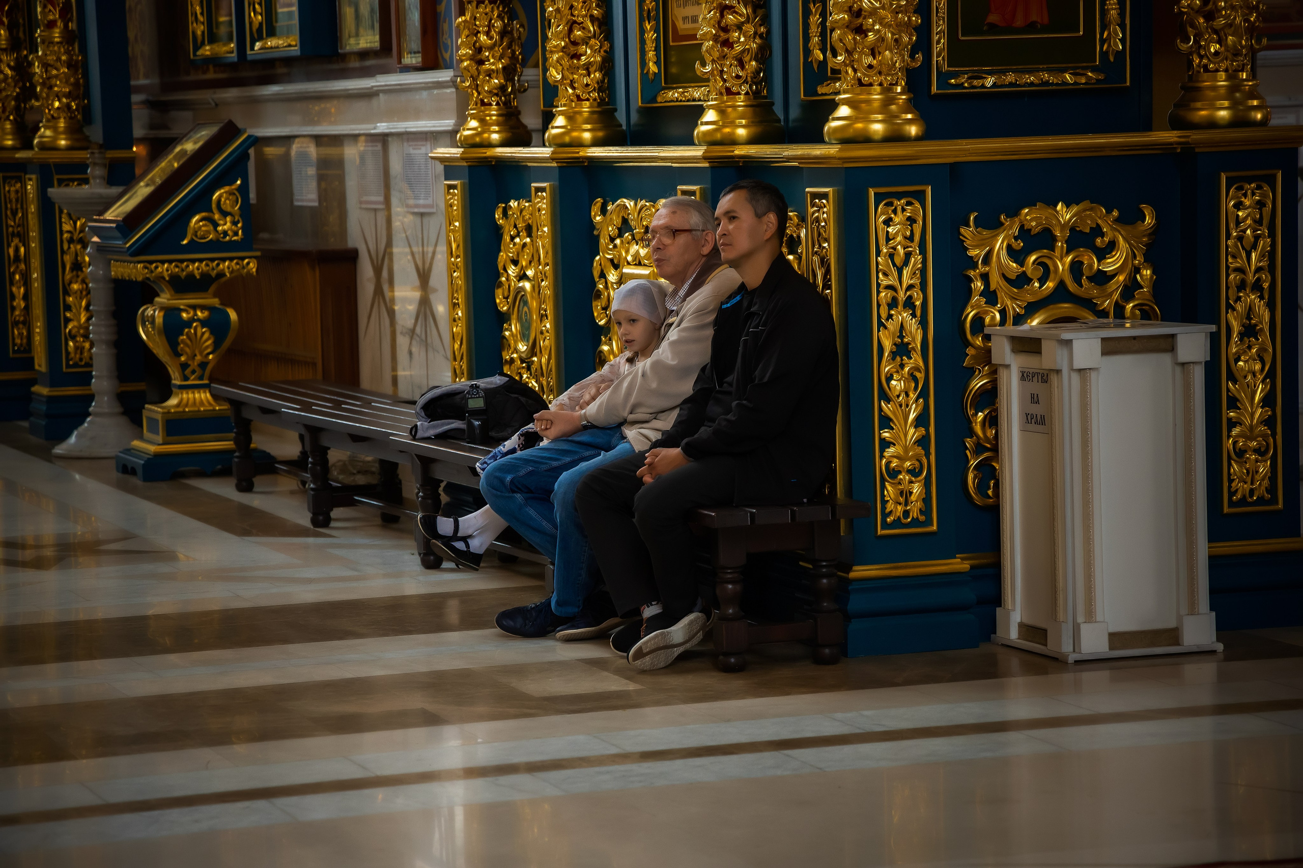 В Храме. Семейный и Свадебный фотограф в Астане Александр Астапов