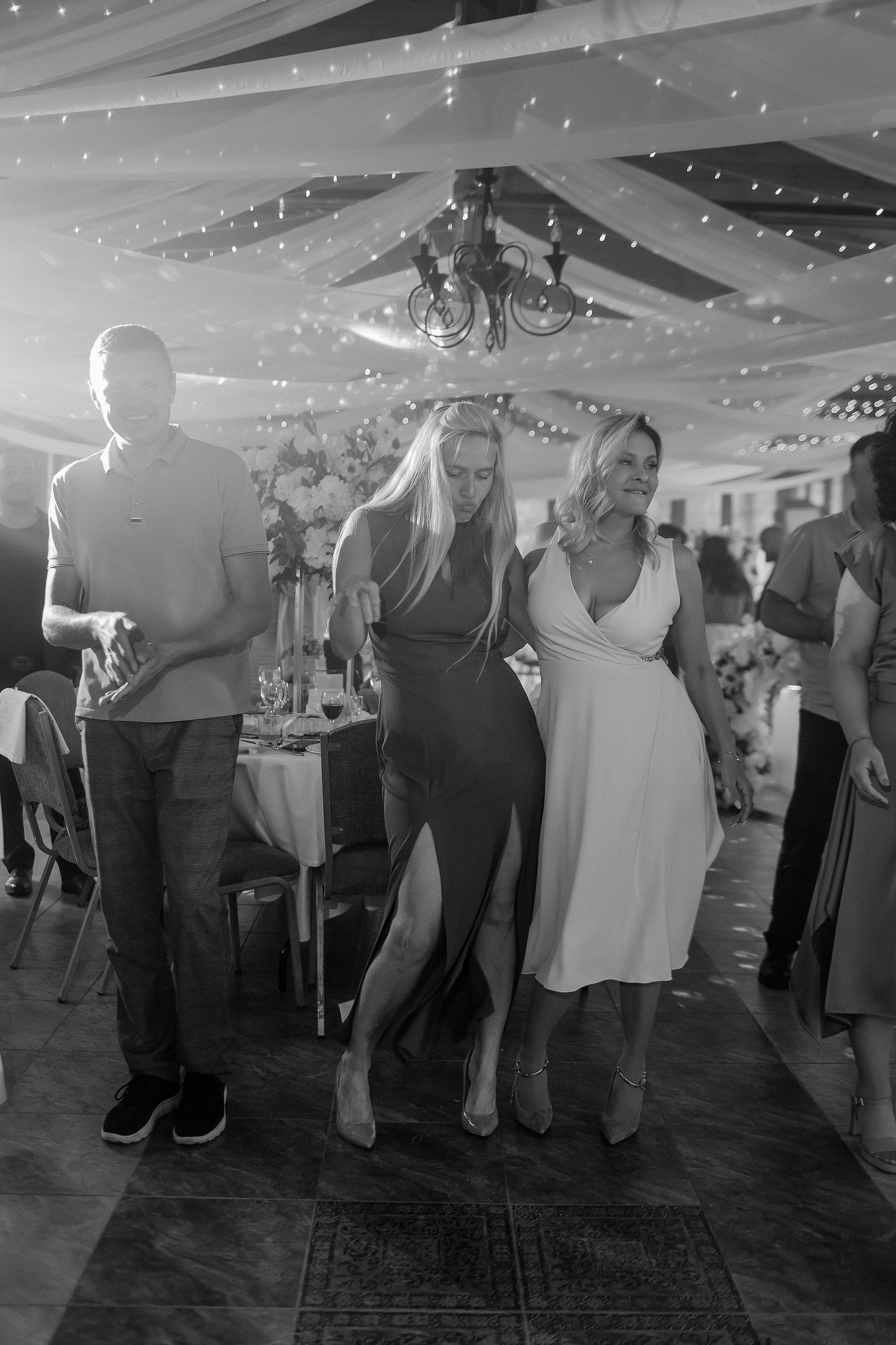 ЮРИЙ&ВАЛЕРИЯ. Фотограф Константин Неретин Магнитогорск, Челябинск, Екатеринбург, Москва, Питер, Тюмень