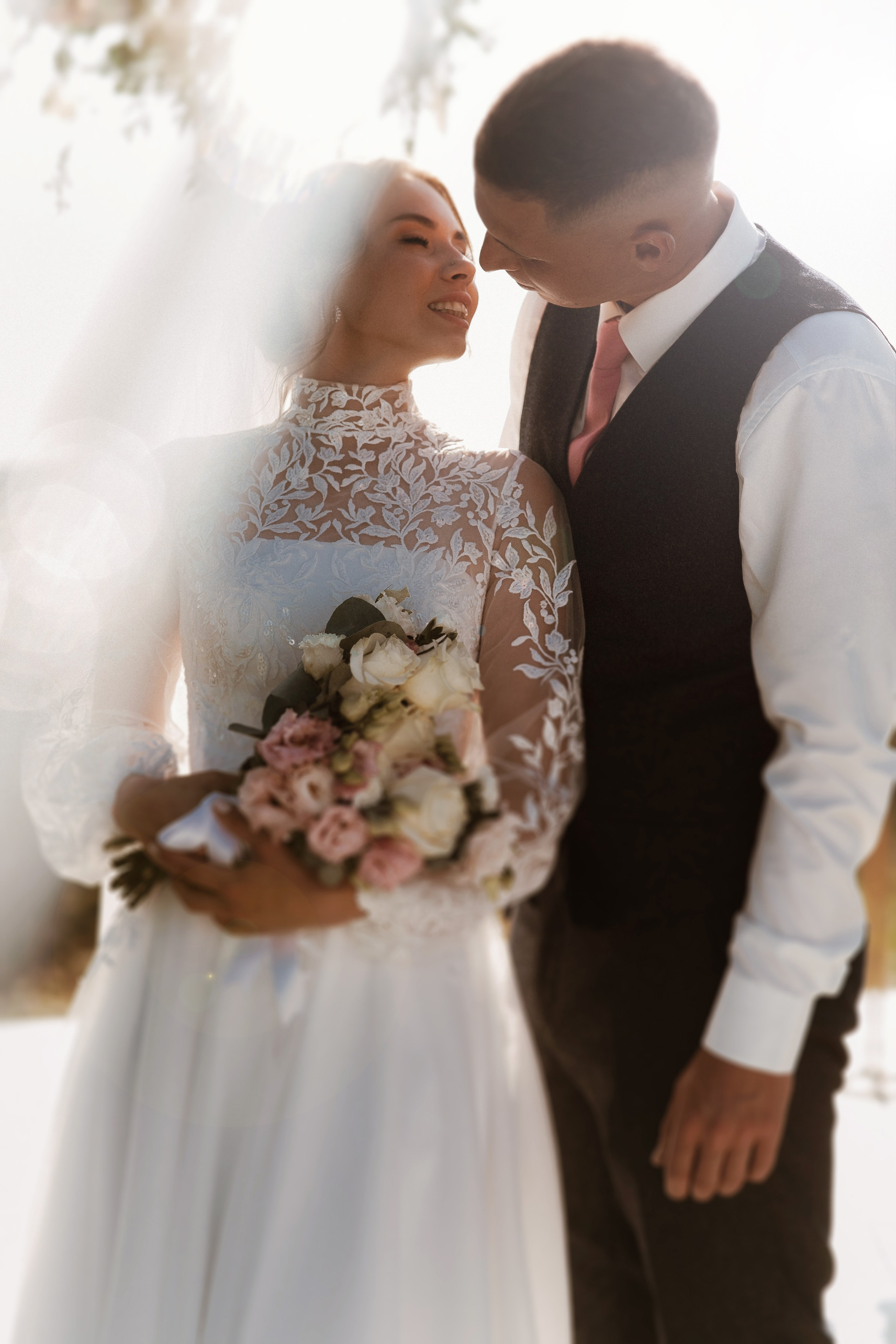 Выездная регистрация свадьбы влюбленных. Свадебный и репортажный фотограф в Ярославле и Санкт-Петербурге Роман Микрюков