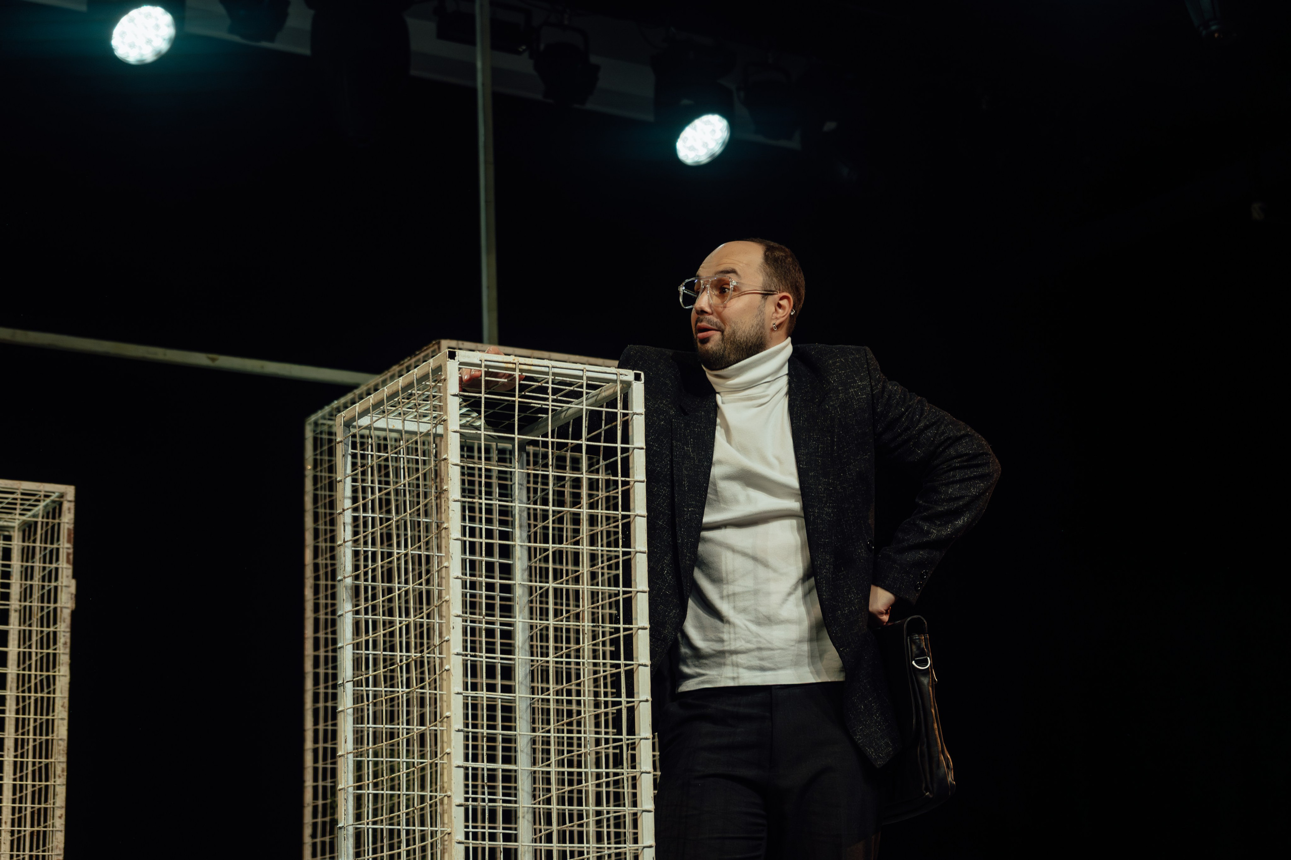 Сначала театр — театр с начала. «Дикарь». Никита Скрипник — ТЕАТР В СТИЛЕ ФЭШН