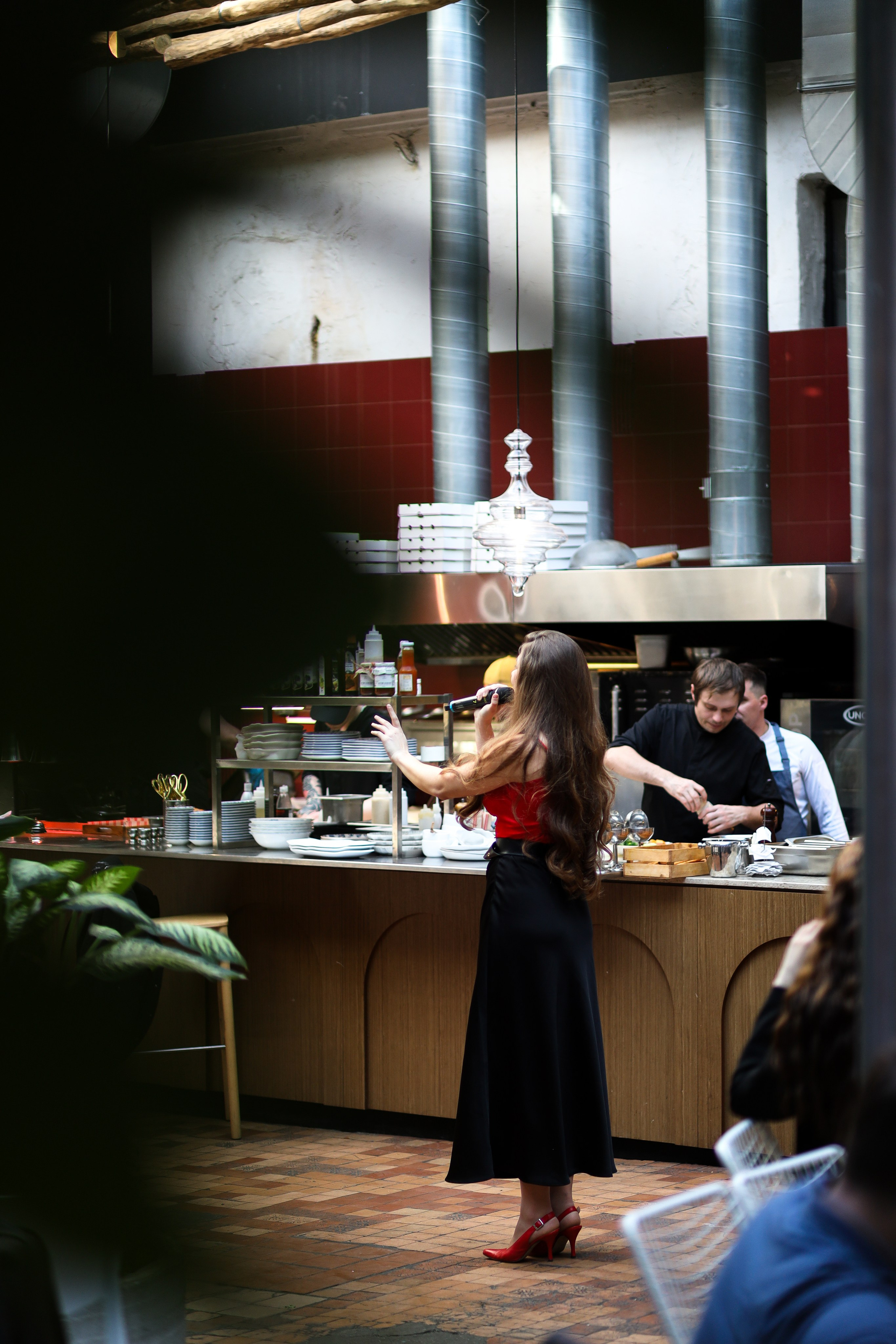 Gastrodvor 8 March. Дженбаз Павел — фотограф в Ялте