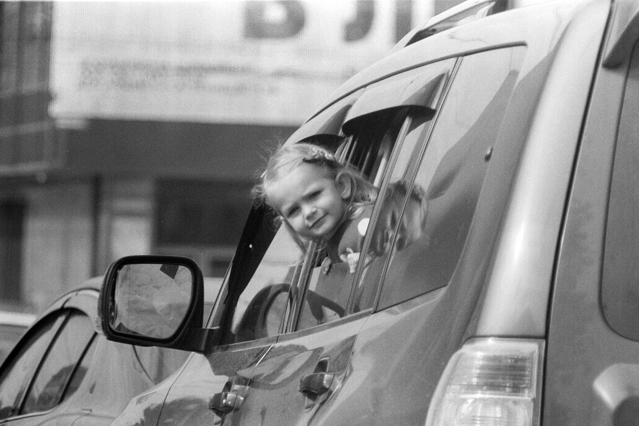 Street-photo города Новосибирск. Портретный и репортажный фотограф. Мыльников Илья