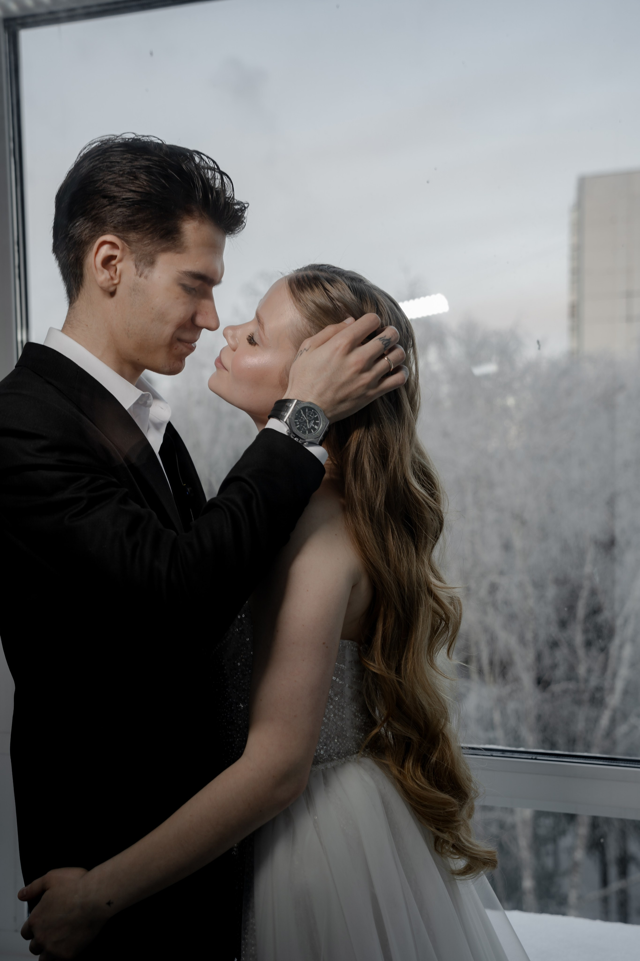 СВАДЕБНАЯ СЬЕМКА СБОРОВ В ОТЕЛЕ И ВЫЕЗД НА ЦЕРЕМОНИЮ (СНЯТО В СИБИРЕ В НИЖНЕВАРТОВСКЕ). Профессиональный фотограф, Санкт-Петербург — Виктория Богомолова