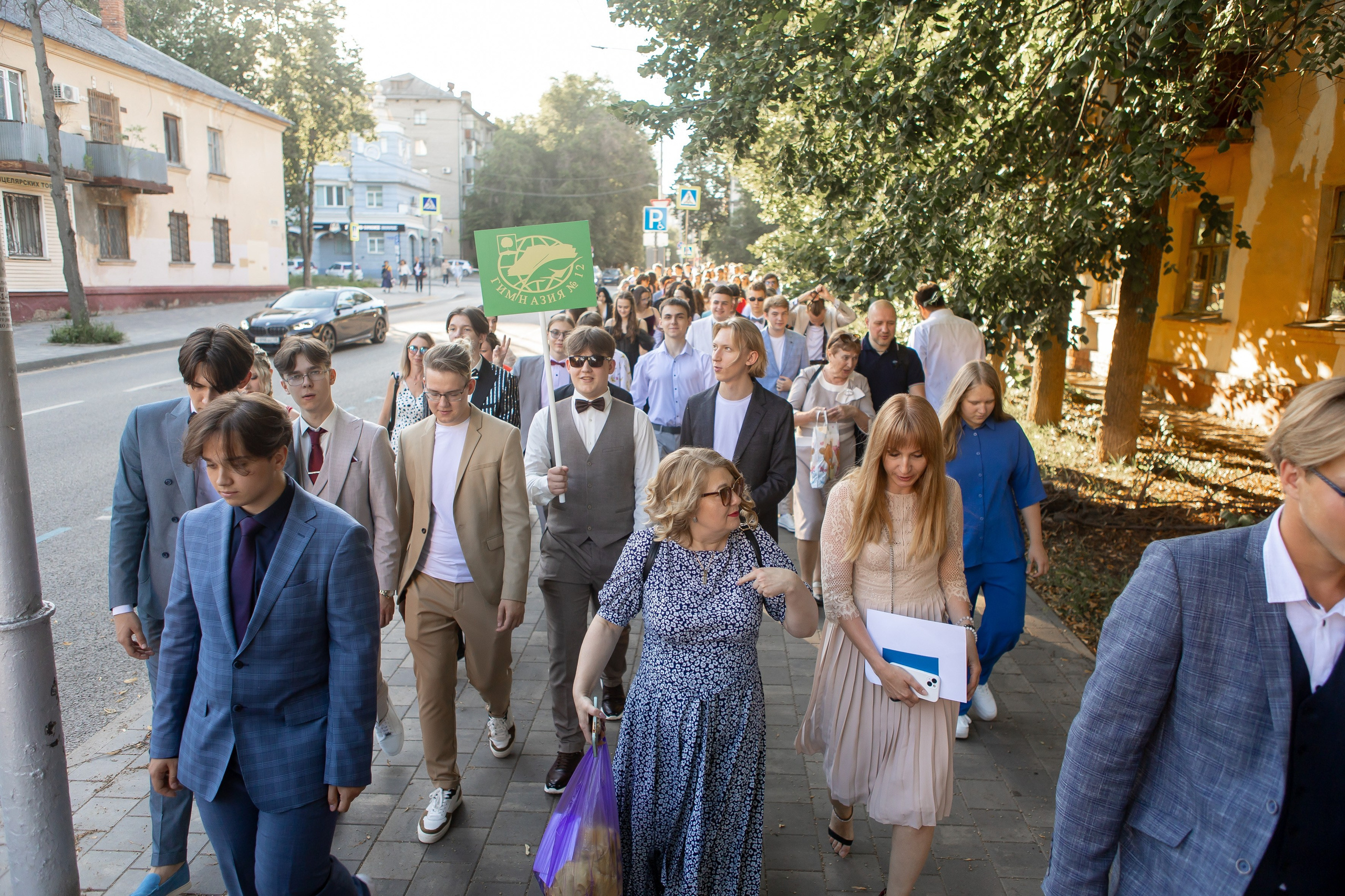 Выпускной Гимназия 12 2024 г. Свадебный и портретный Фотограф в Липецке Дмитрий Котюков