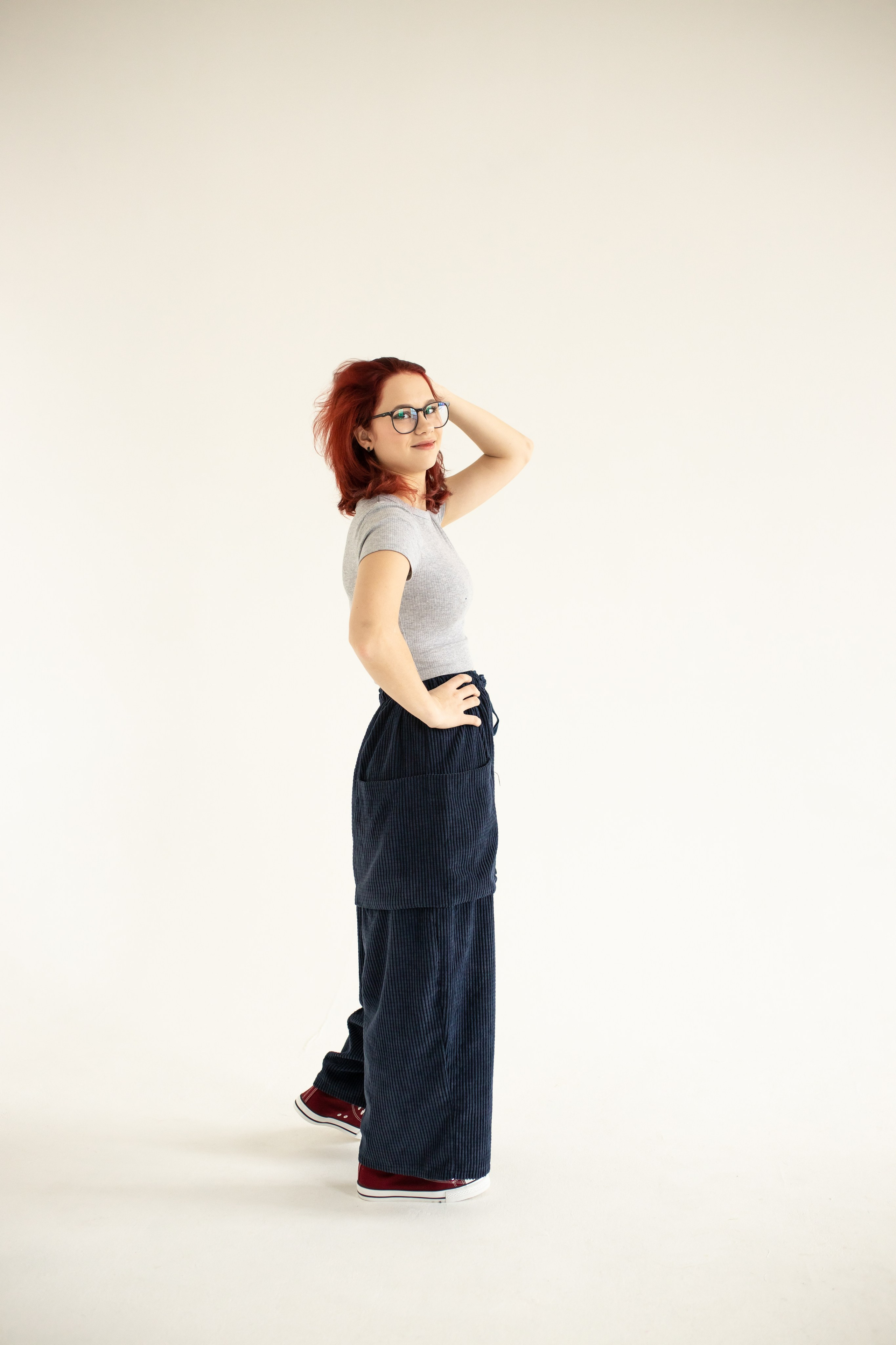 Семейная фотосессия на циклораме с естественным светом. Фотограф в Железнодорожном и Балашихе