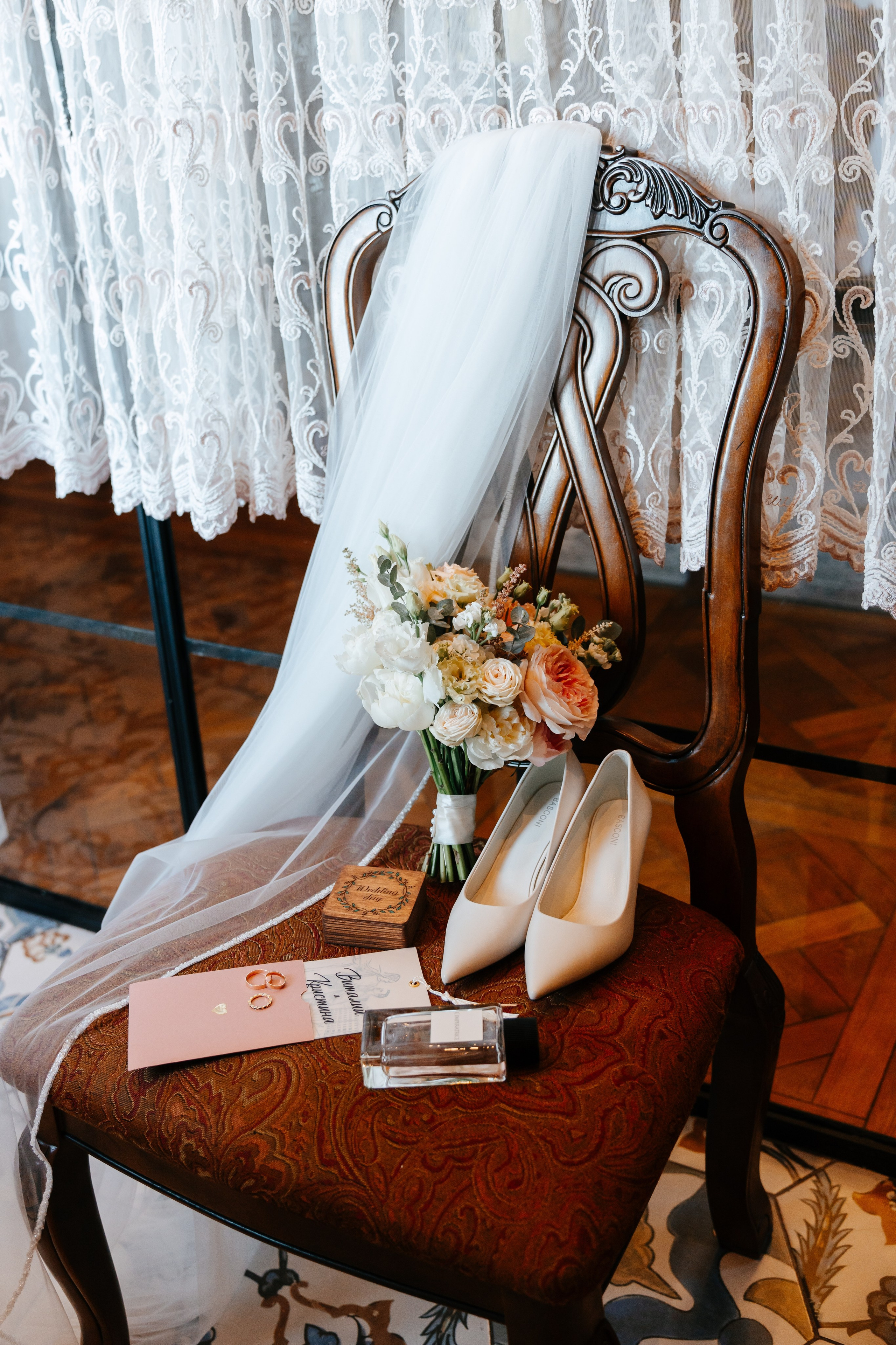 Свадебная фотосессия в Пушкине. Семейный и свадебный фотограф в Санкт-Петербурге и Москве