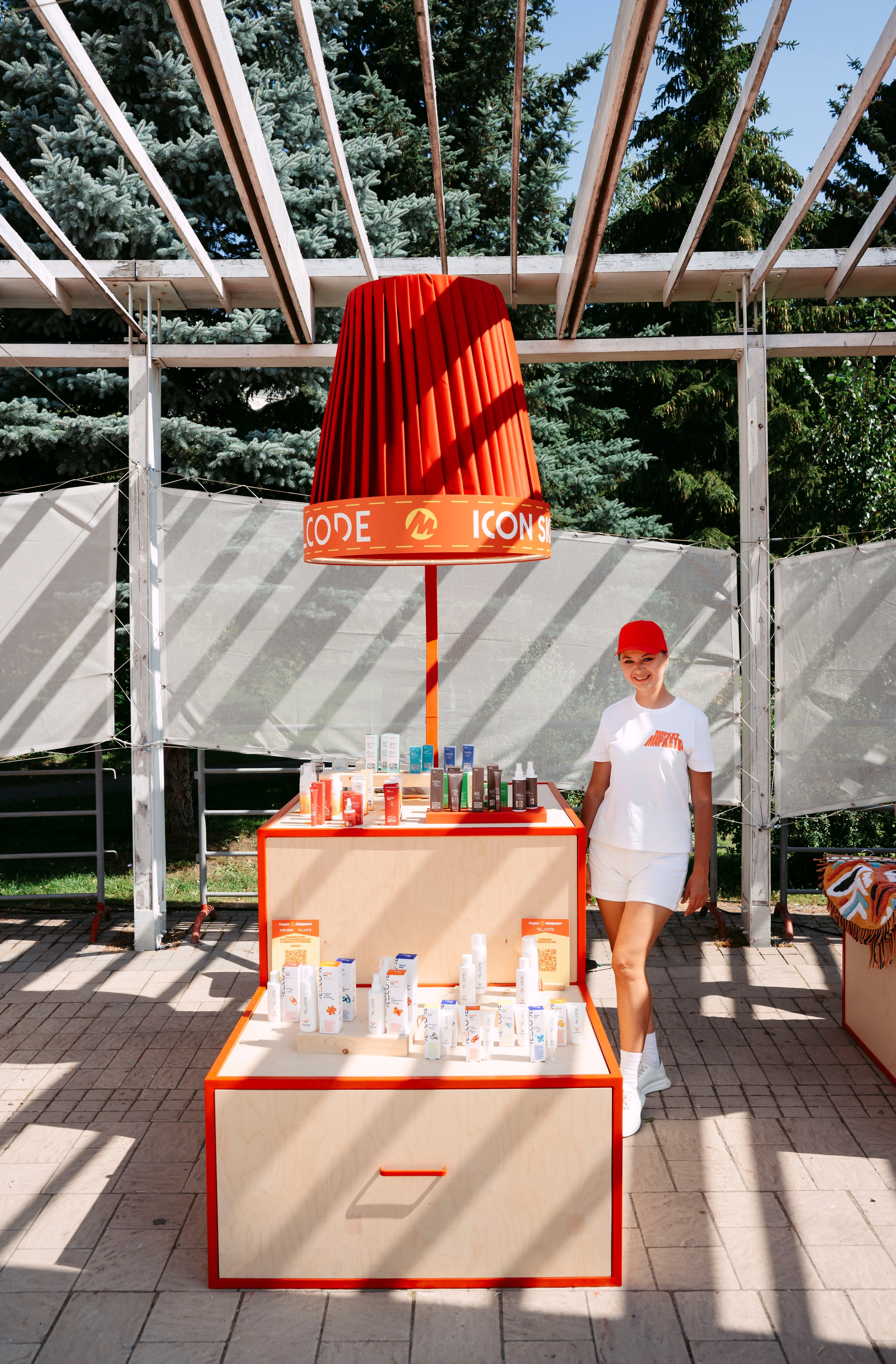 Маркет Маркета. Казань / 2025. Саша Копылов, фотограф в Казани