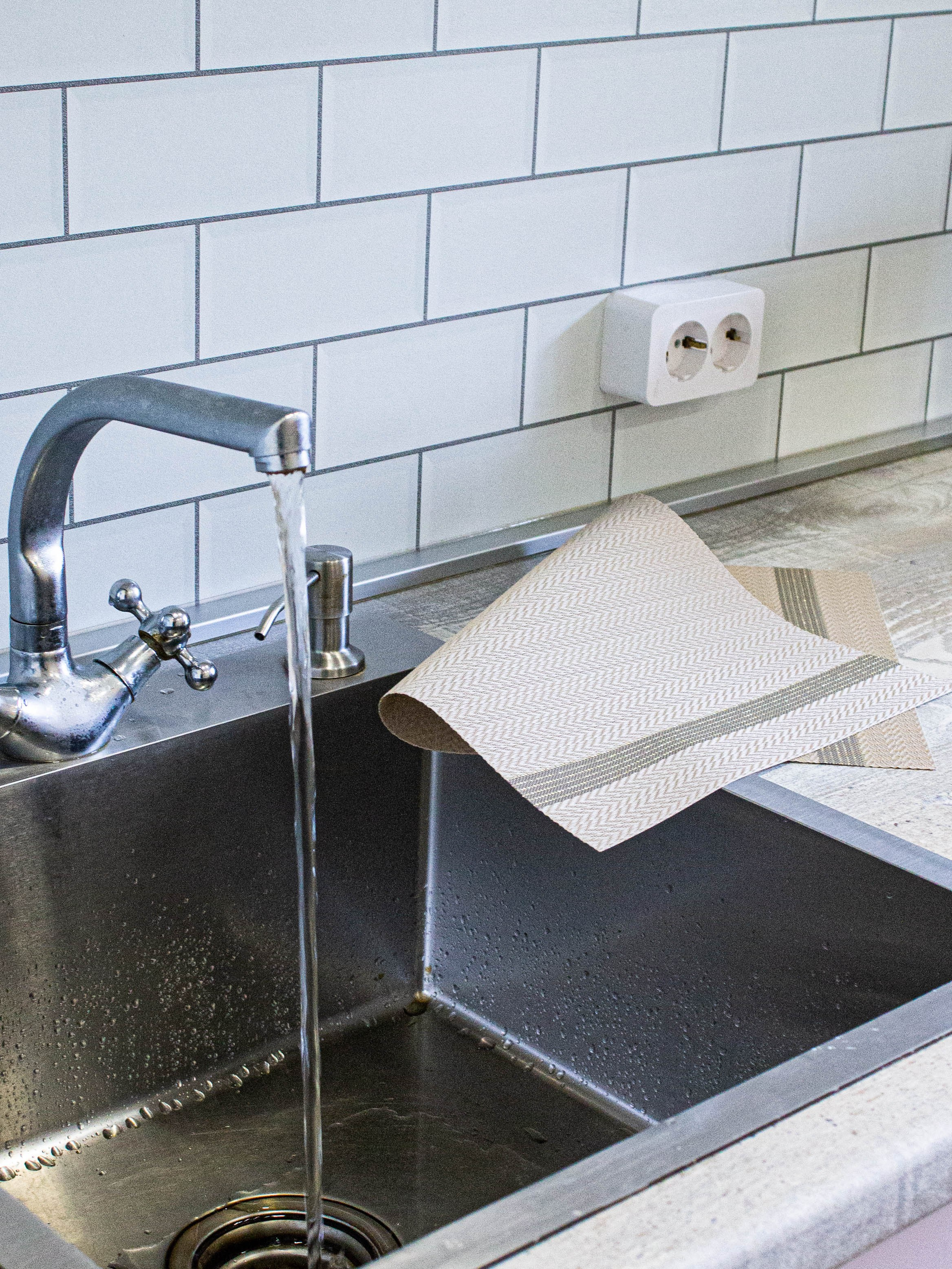 Салфетки кухонные. «Матрица»