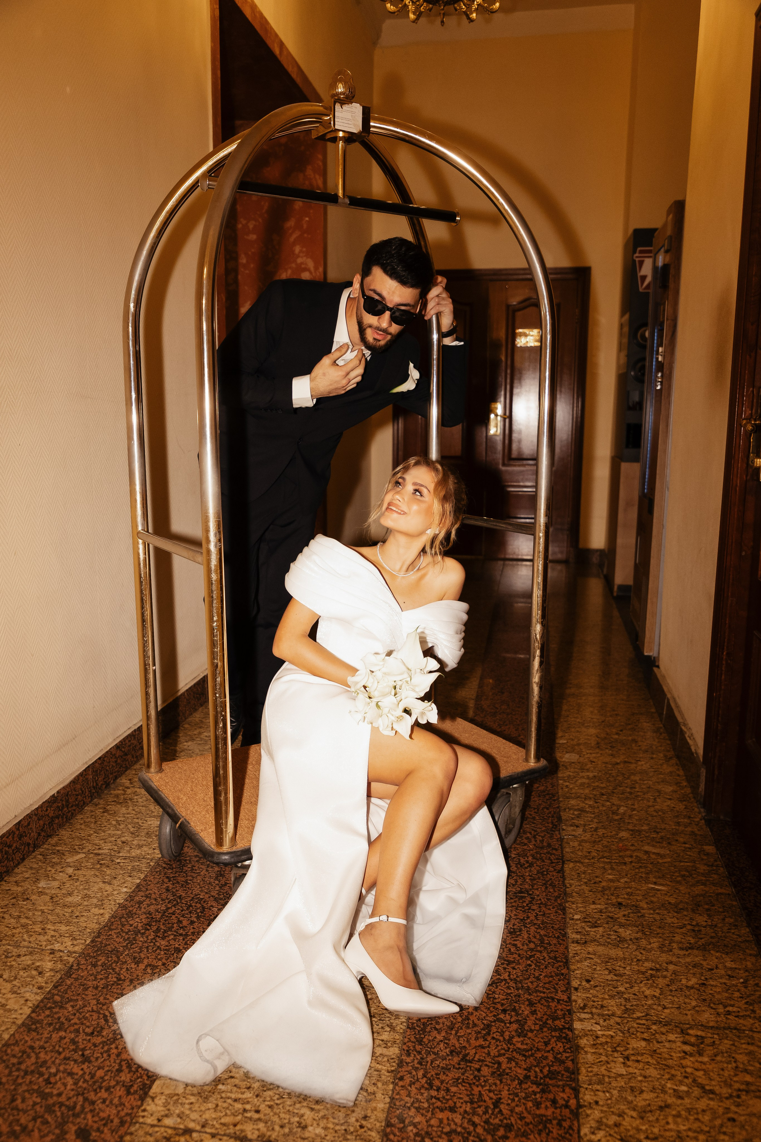 Петровские линии. Фотограф Антон Стренковский. Свадебная хроника в Москве