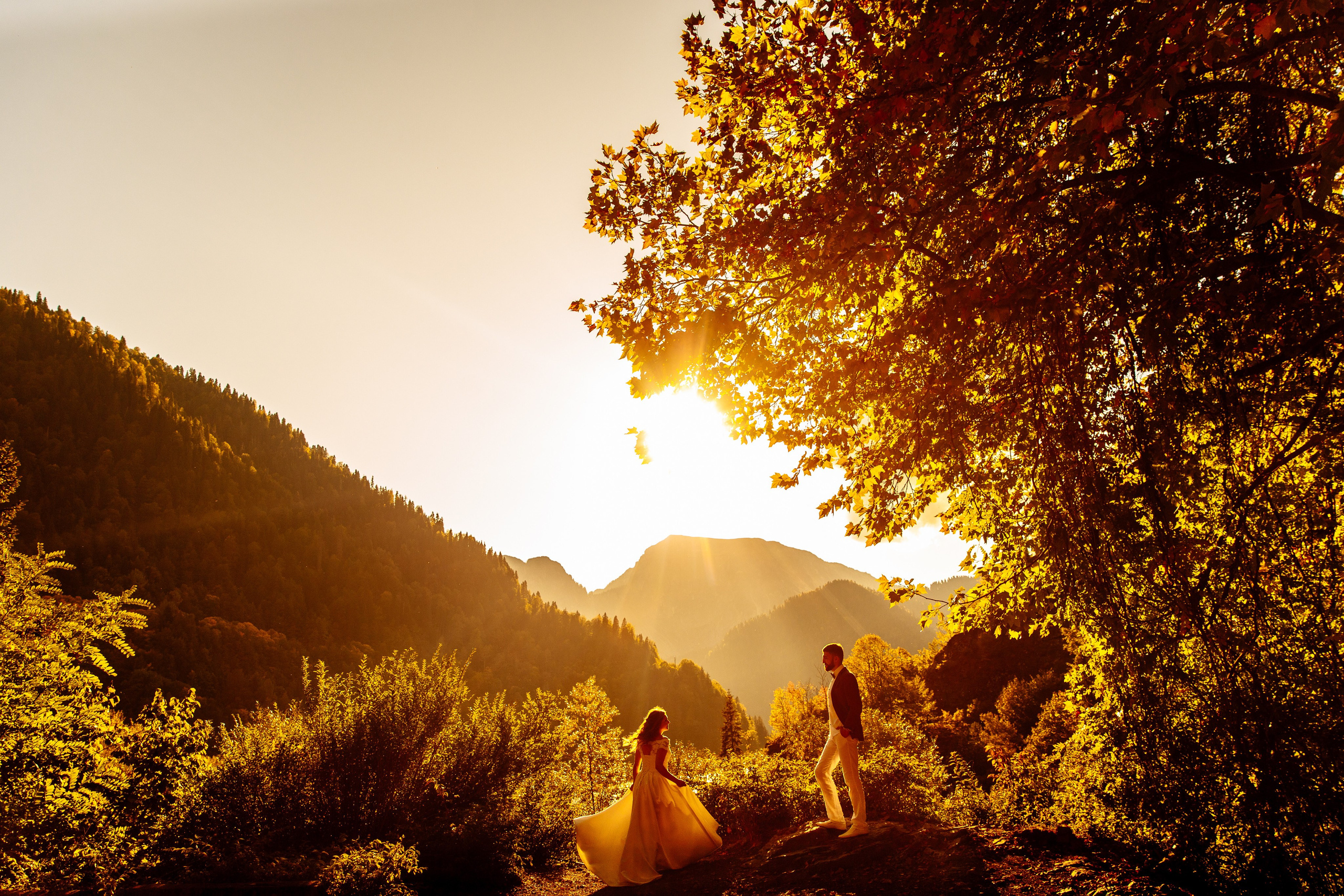 Организуем свадьбу в Абхазии на море или в горах. Свадебный фотограф в Абхазии, Сухум, Гагра, Сочи