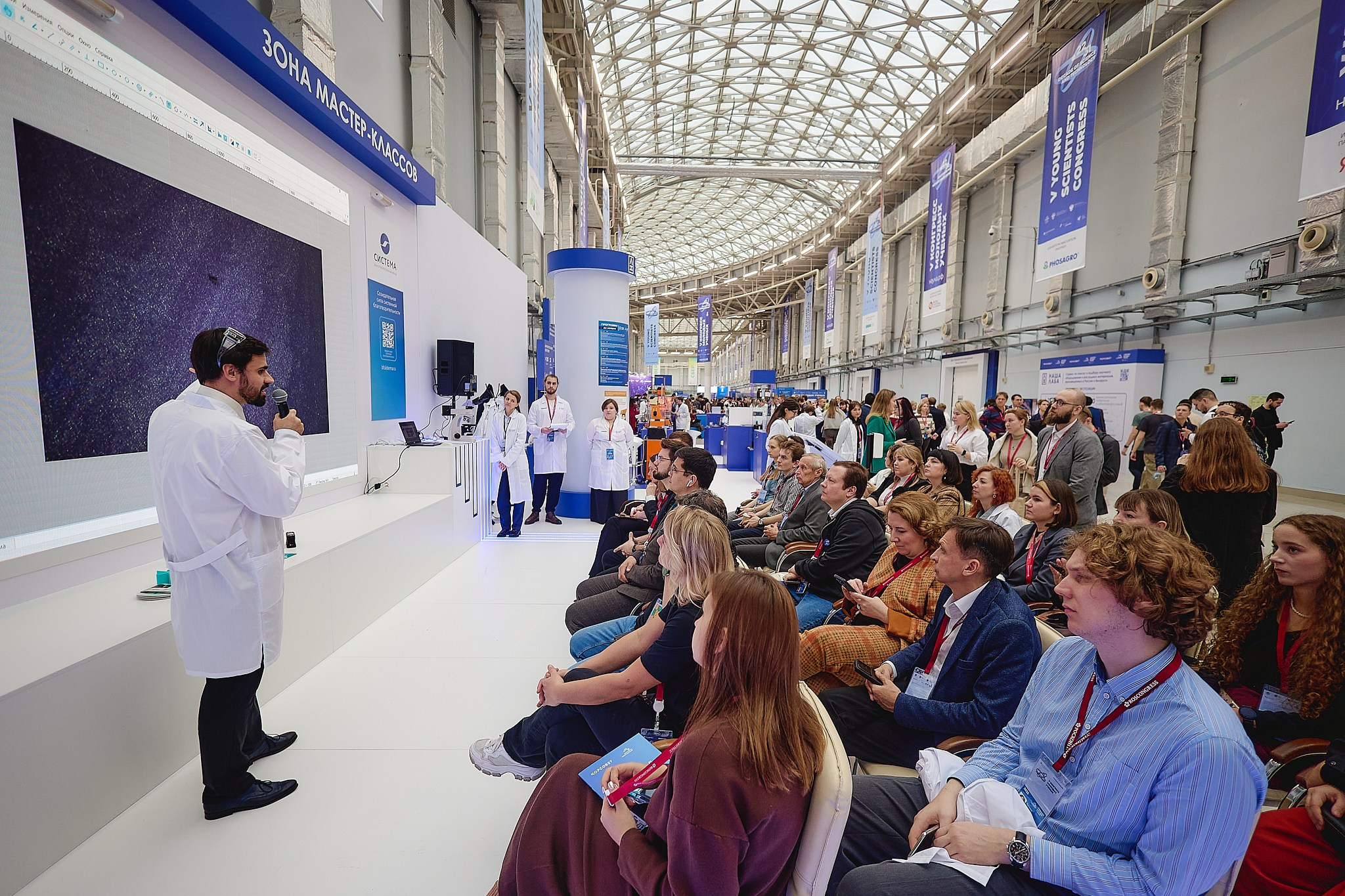 Выставки. Фотограф Ирина Абзалова