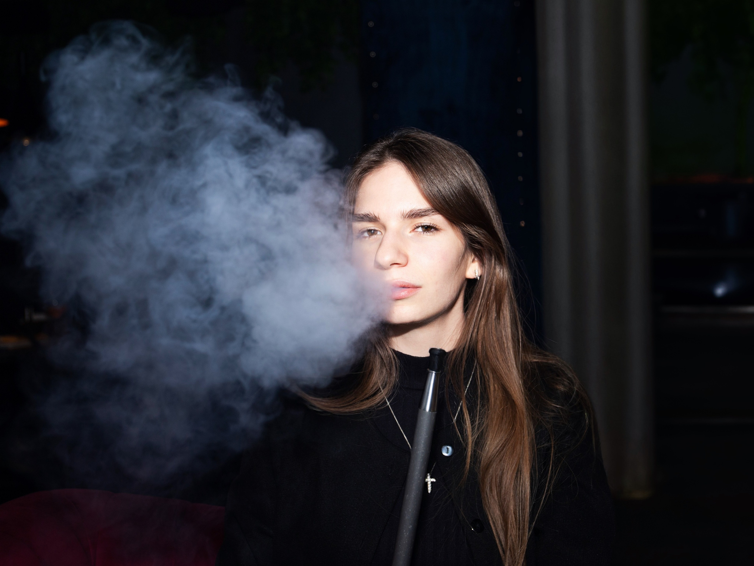 Репортажка из кальян-бара. Свадебный и семейный фотограф в Москве Мила Широких