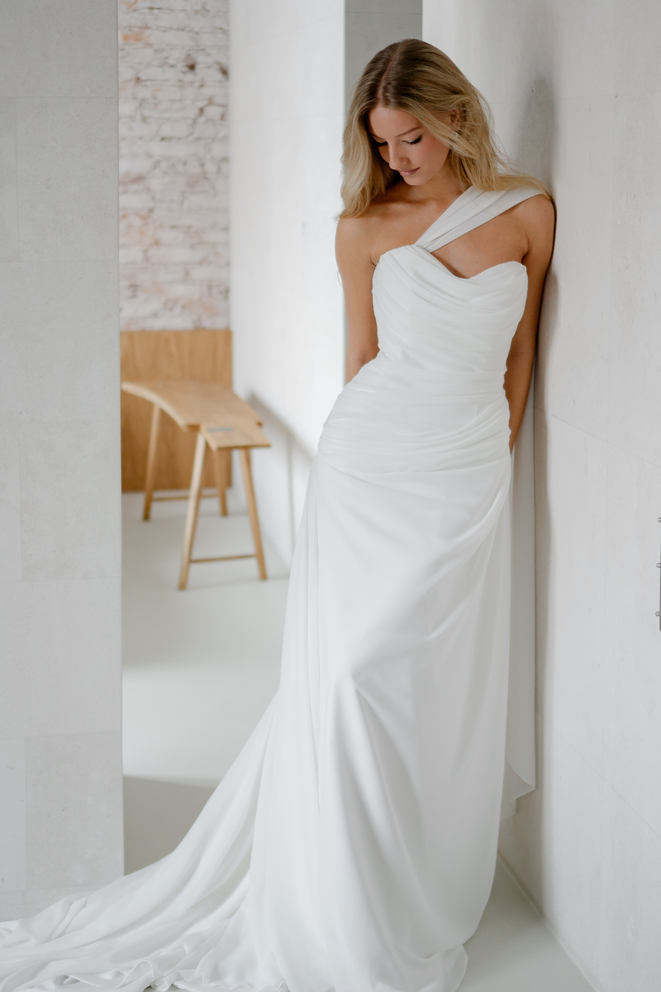 ЭЛЕГАНТНАЯ СВАДБЕНАЯ СЬЕМКА ЖЕНИХА И НЕВЕСТЫ В ДОРОГОМ ОТЕЛЕ САНКТ-ПЕТЕРБУРГА. Профессиональный фотограф, Санкт-Петербург — Виктория Богомолова