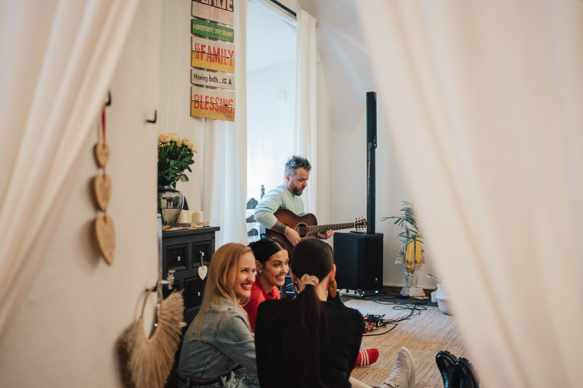 Cantika. Store Birthday. Photographer in Vilnius