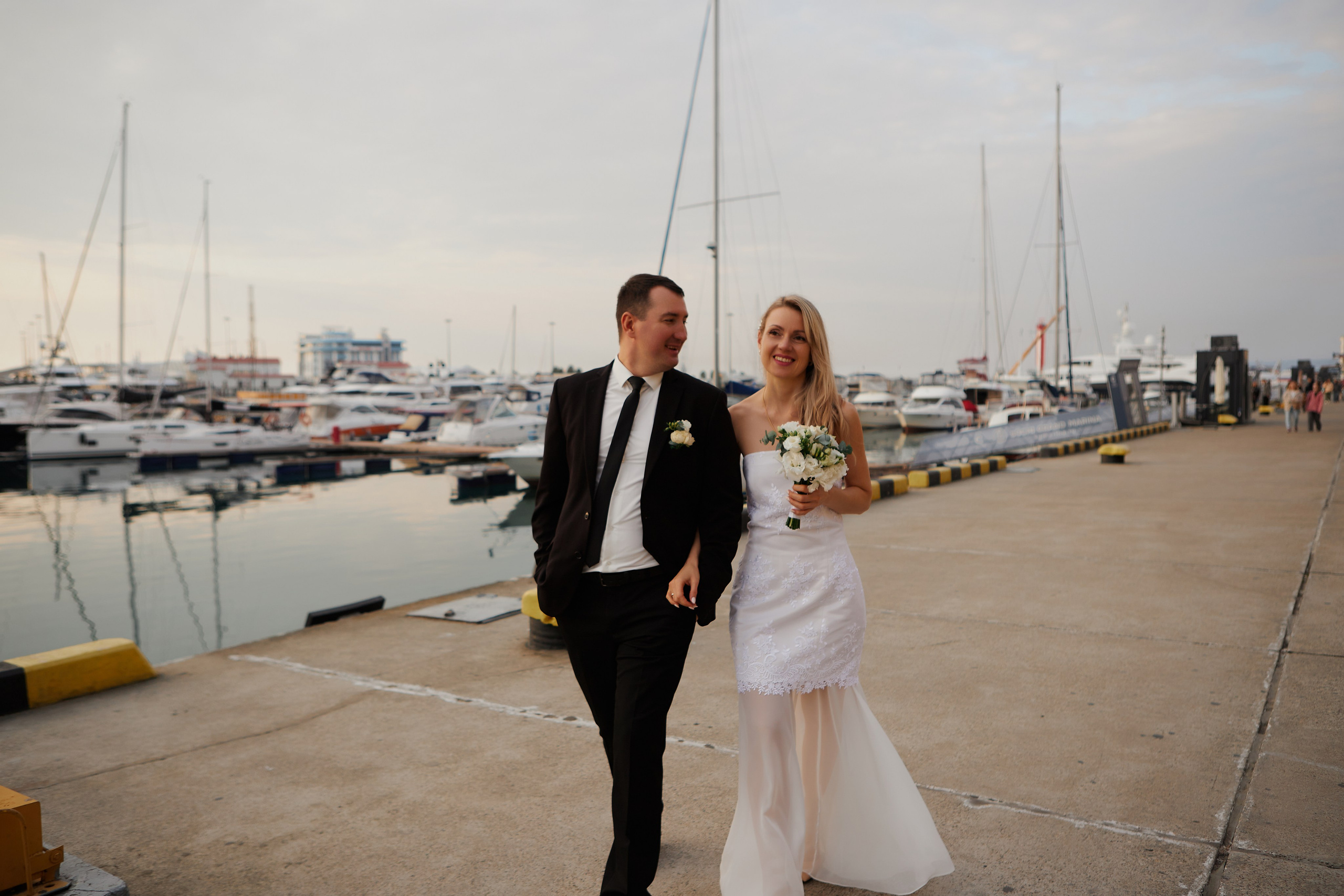 Свадебная фотосессия в Сочи. Фотограф Сочи-Красная поляна. Свадебный и семейный фотограф в Сочи-Красной поляне Ларионова Анна