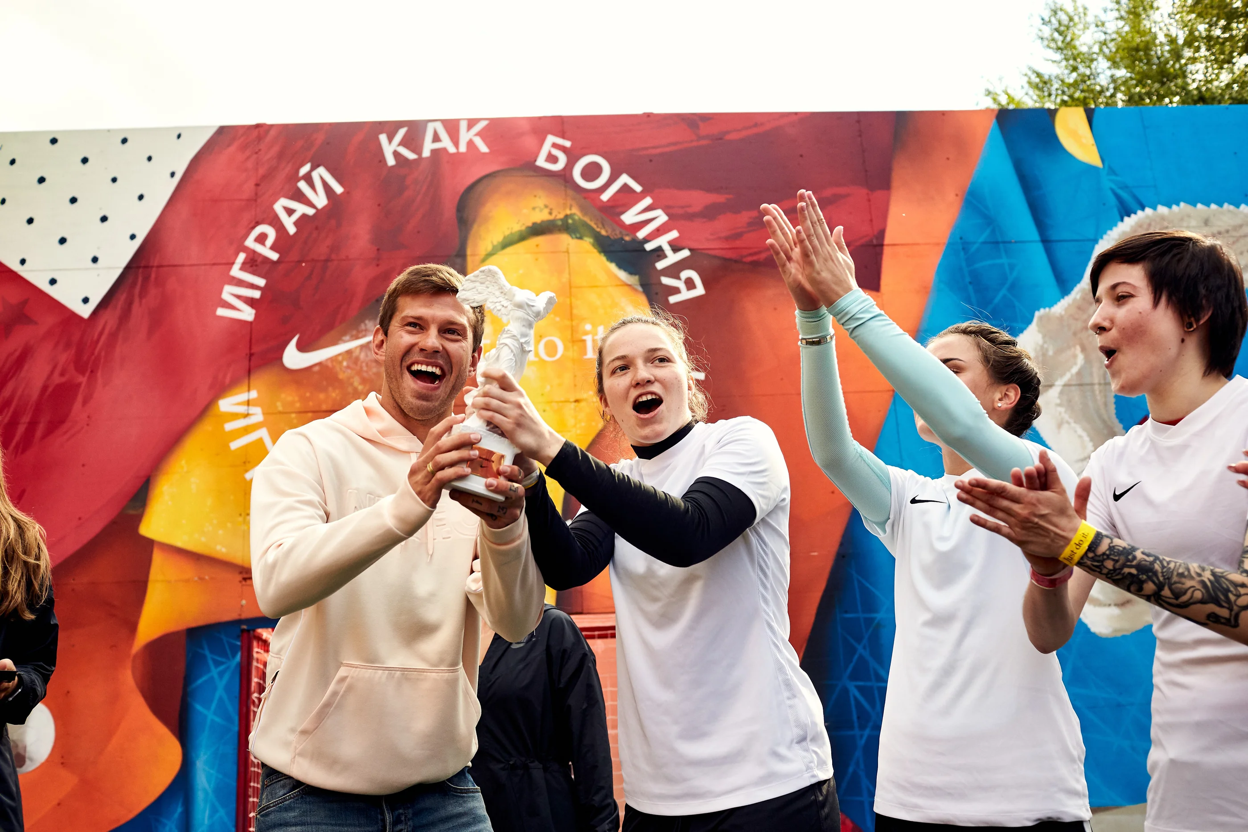 Nike «Play as Goddess» campaign. Спортивный и бизнес фотограф Арсений Голышкин