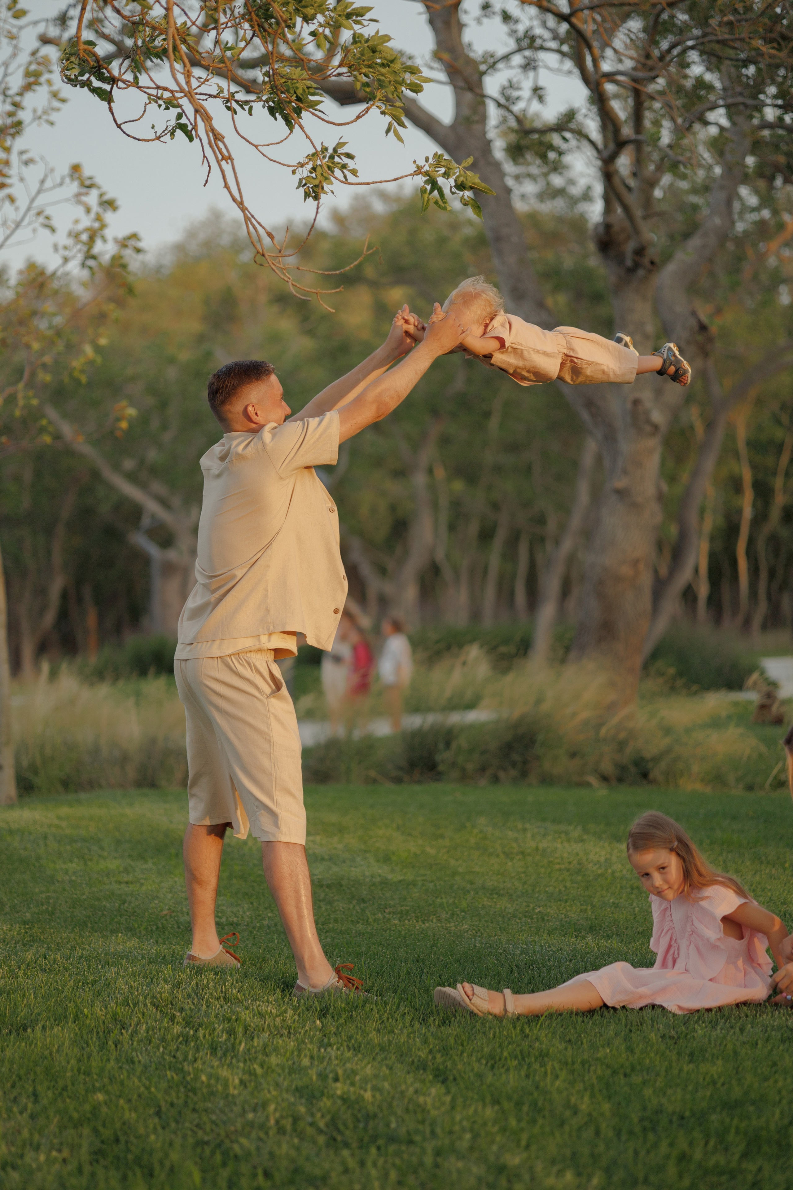Семейная прогулка в парке Молодежный. Семейный и портретный фотограф в Геленджике Любовь Бодрова