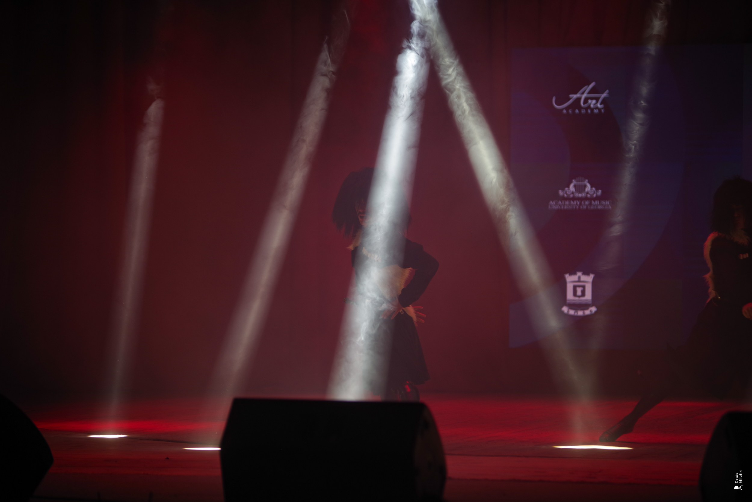 Танцы в Хоби. Портретный фотограф Денис Милютин