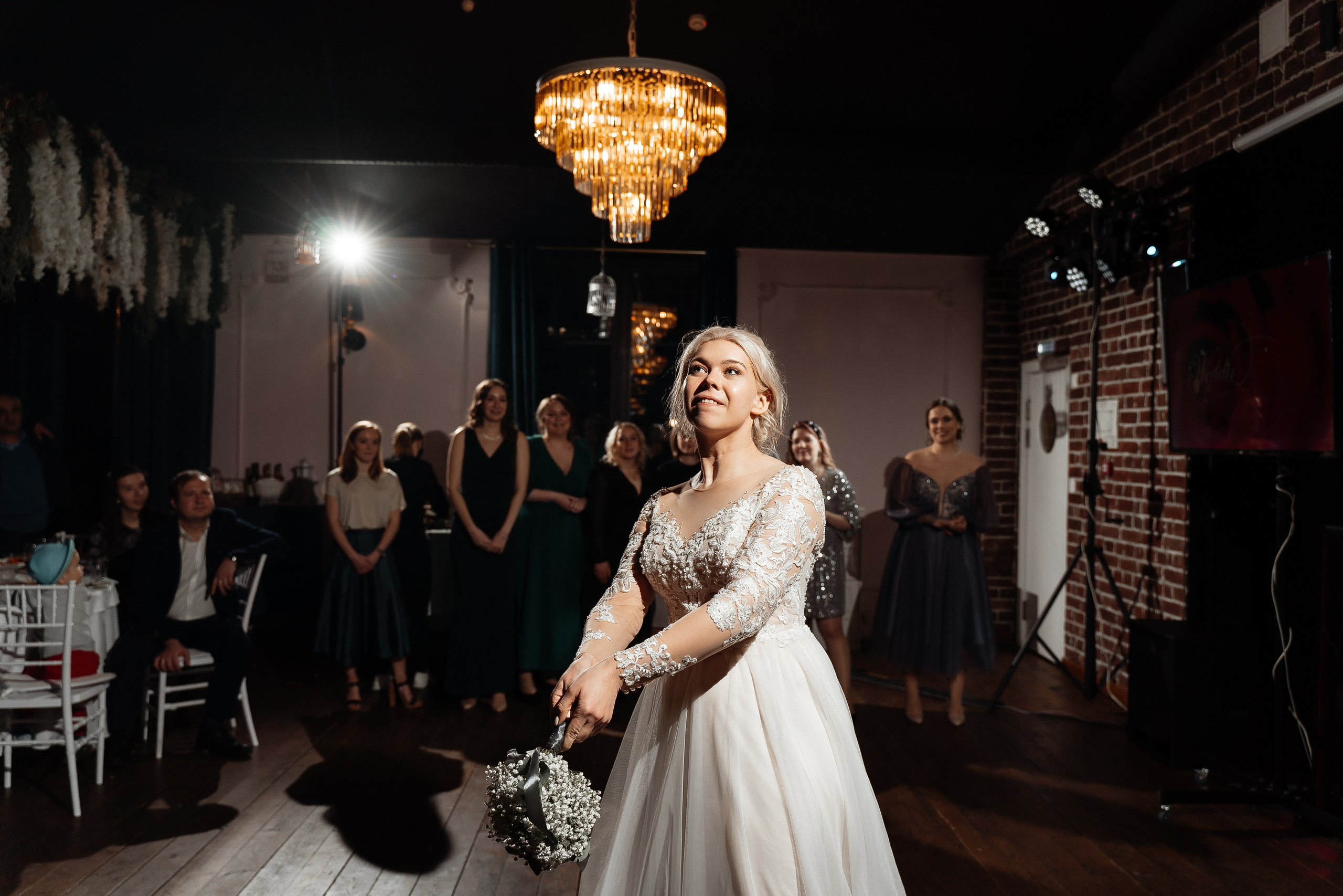 Сеня и Софа. Павел Мерк. Стильная свадебная фотография