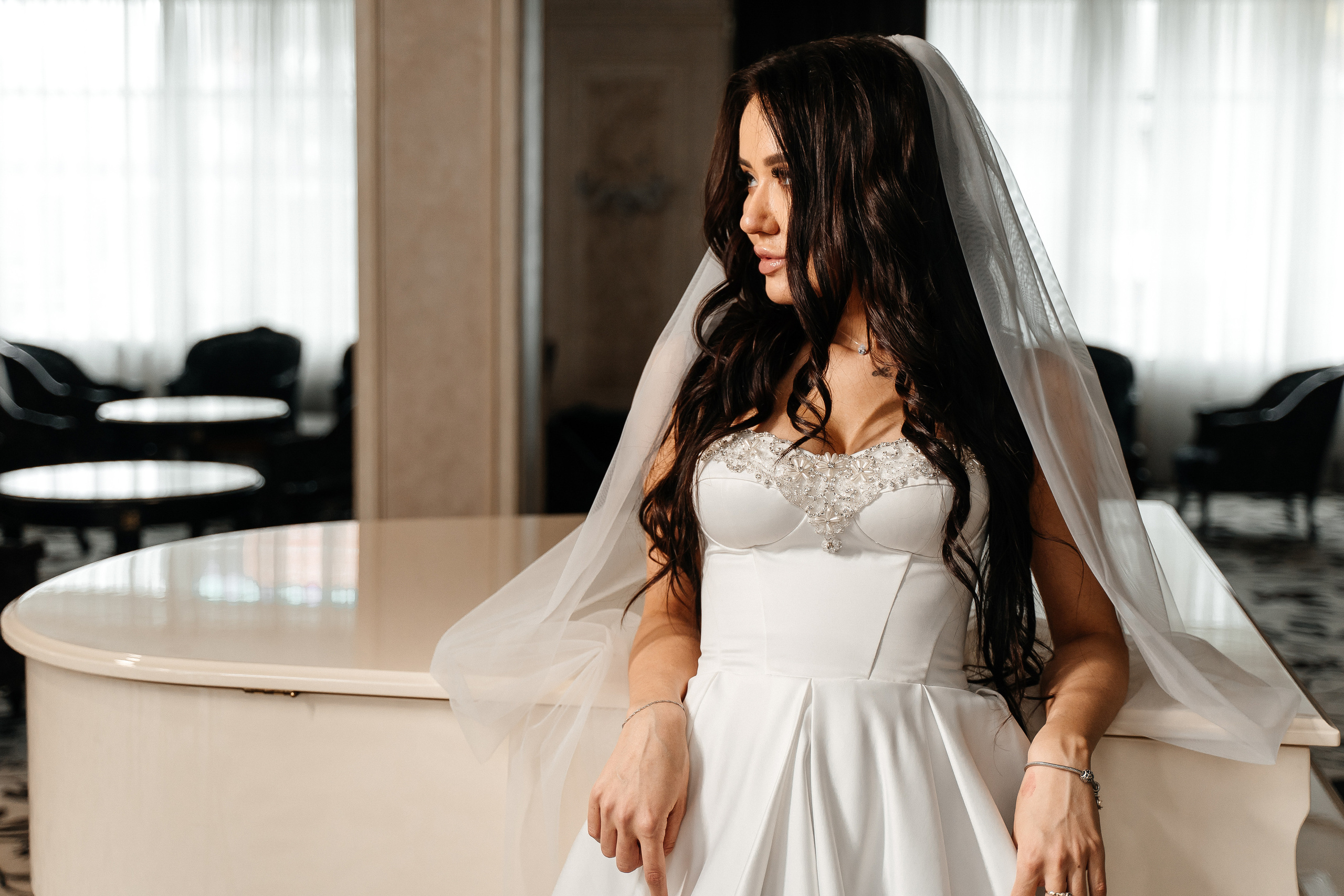 Саша и Динара. Павел Мерк. Стильная свадебная фотография