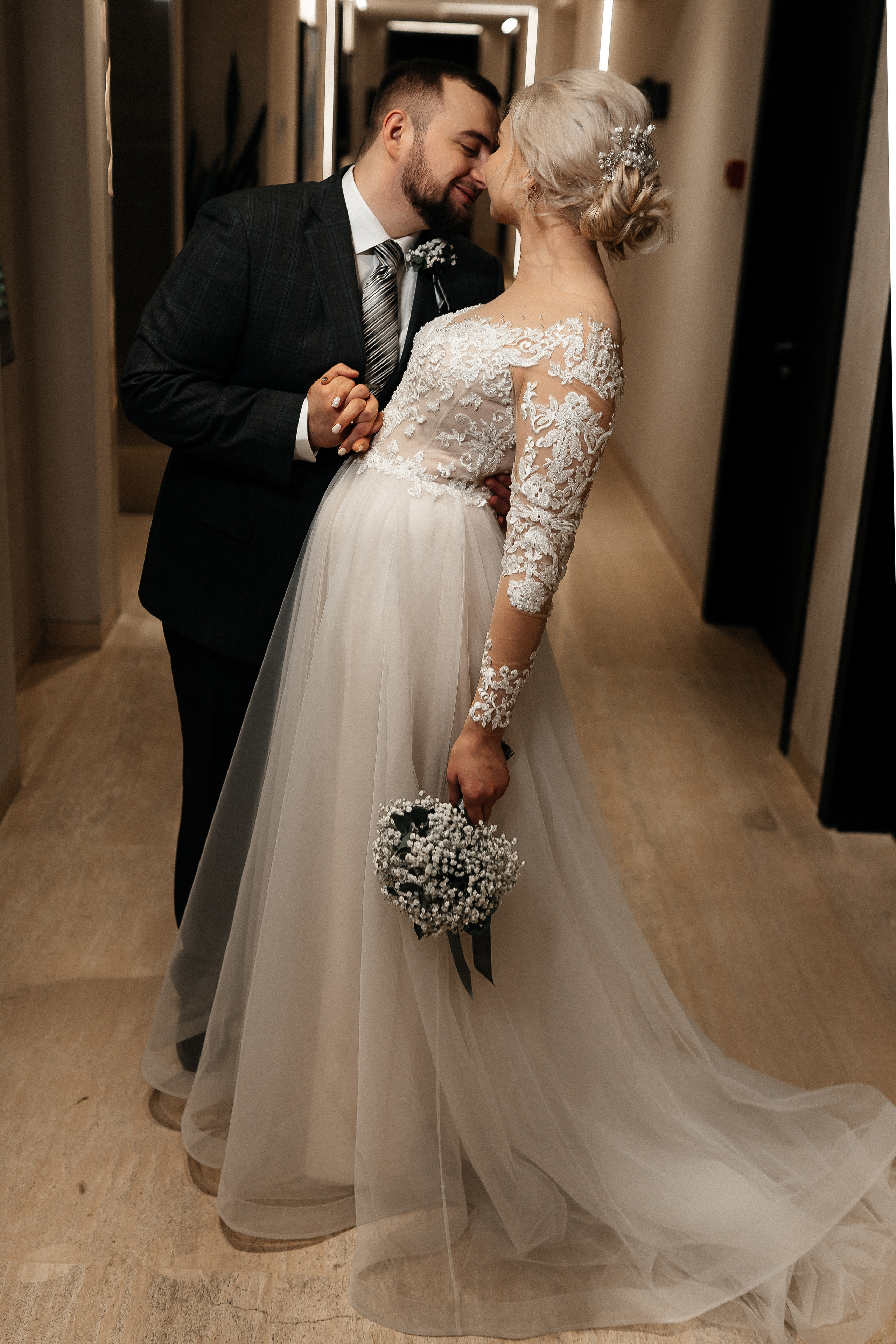 Сеня и Софа. Павел Мерк. Стильная свадебная фотография