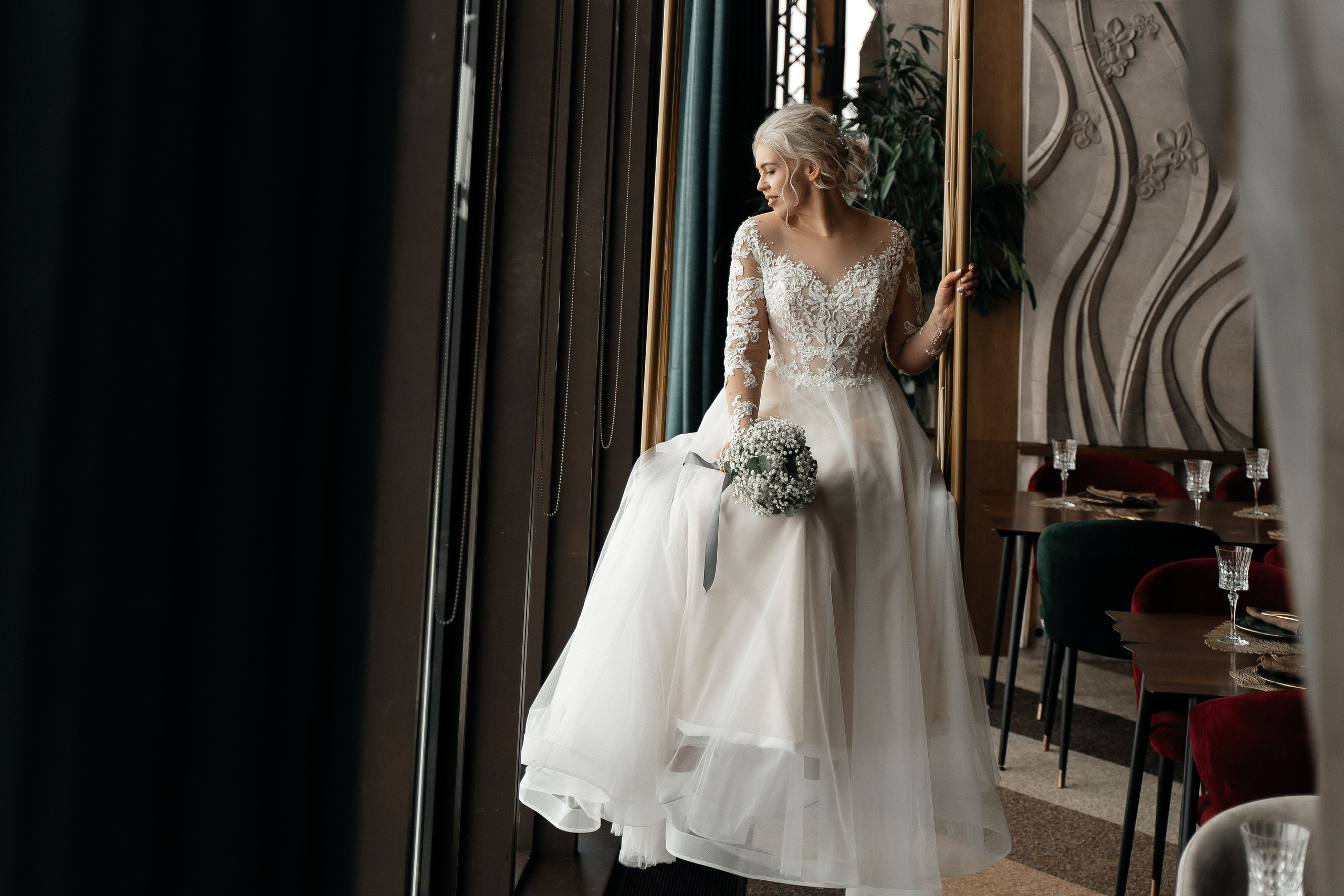 Сеня и Софа. Павел Мерк. Стильная свадебная фотография