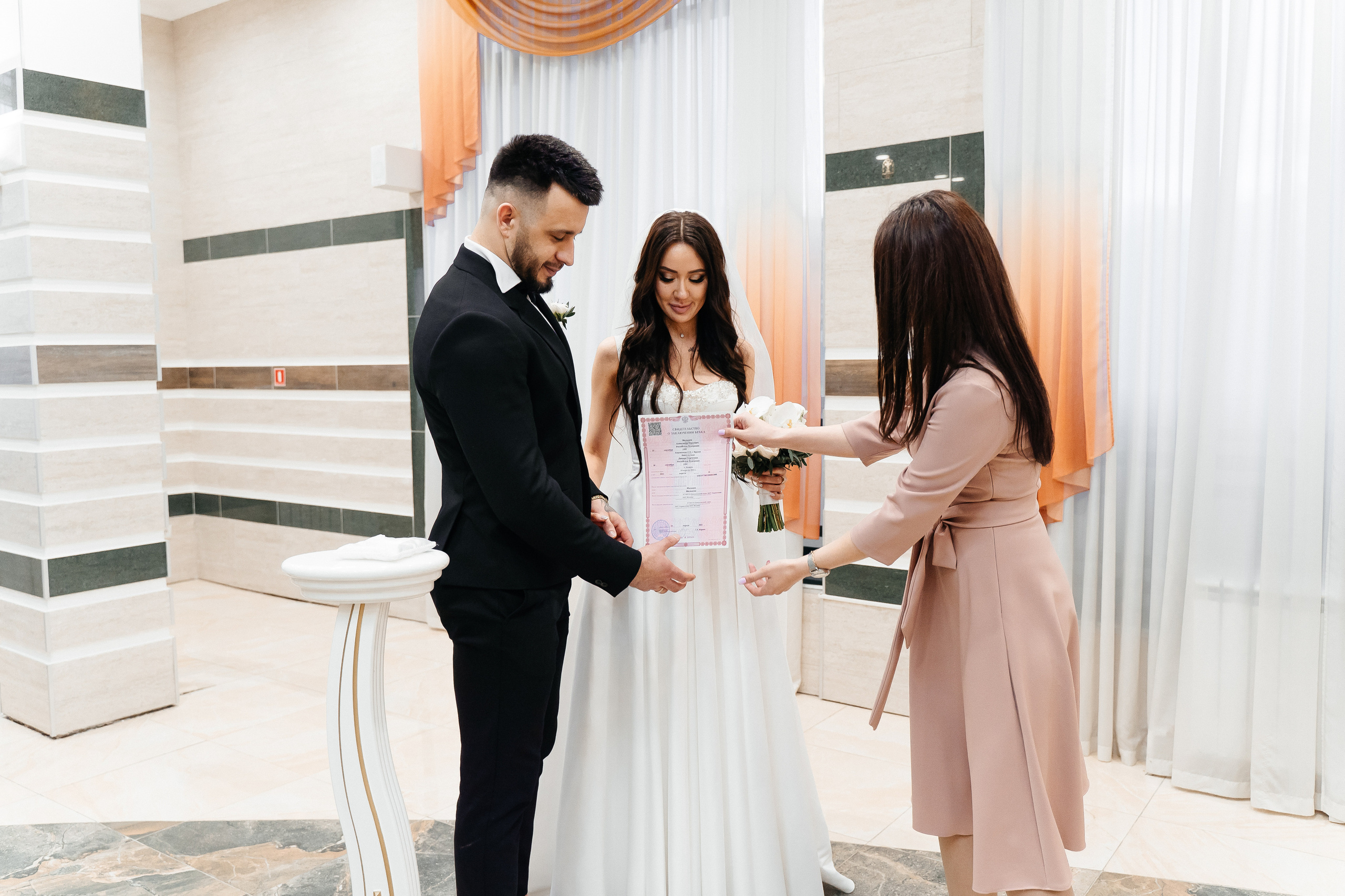 Саша и Динара. Павел Мерк. Стильная свадебная фотография