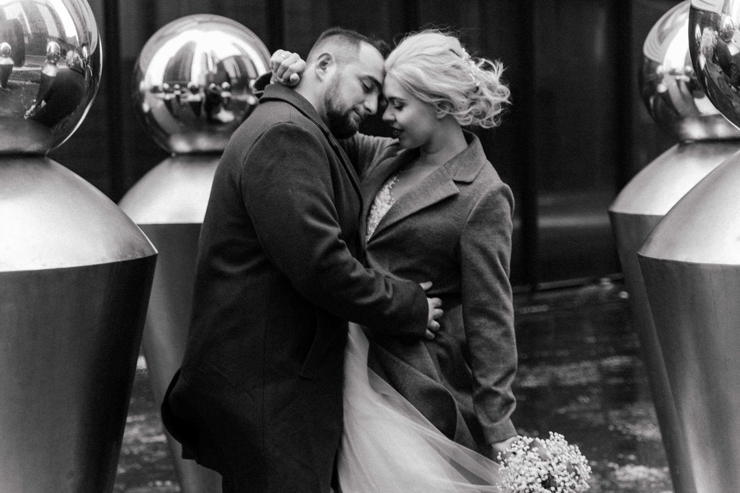 Сеня и Софа. Павел Мерк. Стильная свадебная фотография