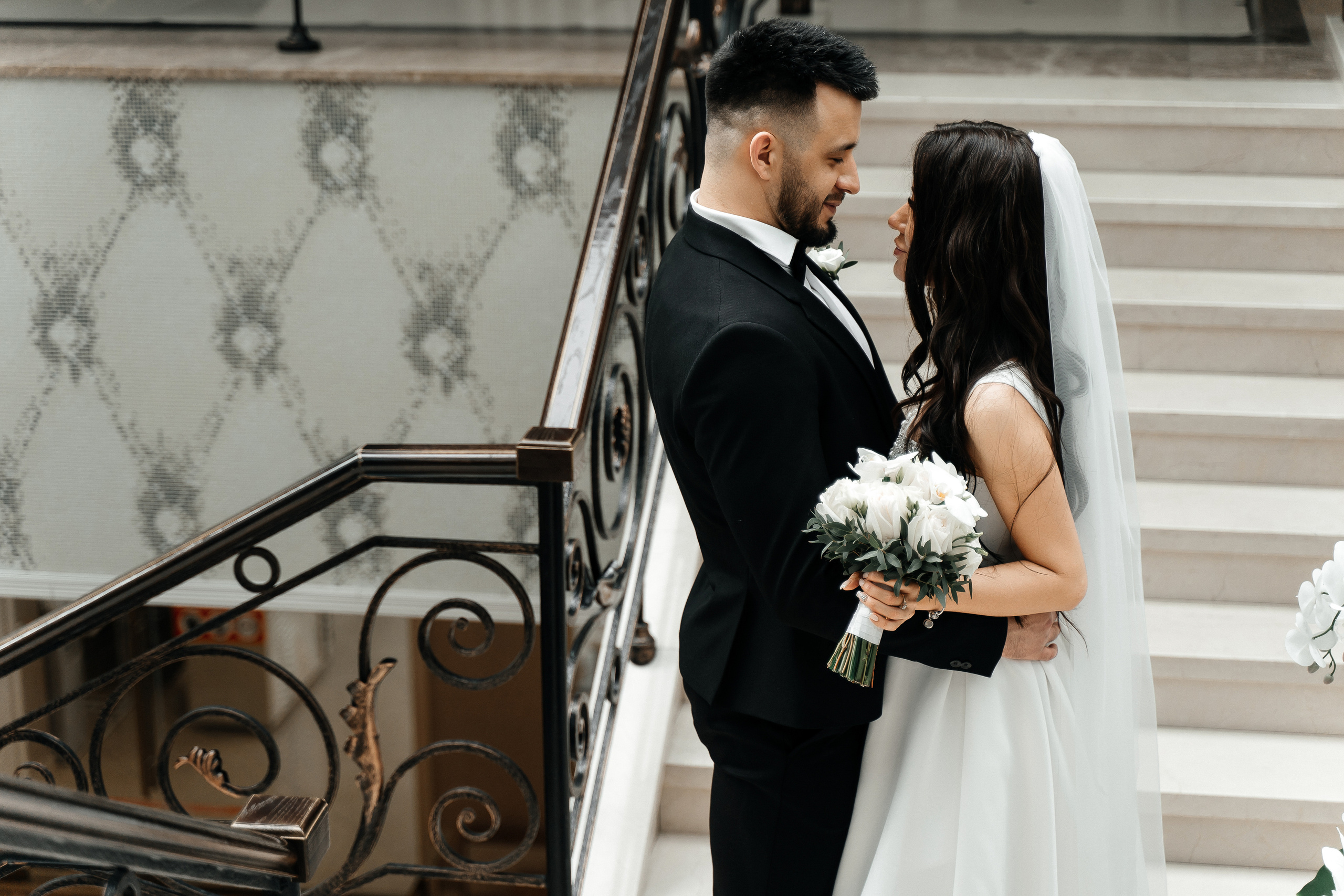 Саша и Динара. Павел Мерк. Стильная свадебная фотография