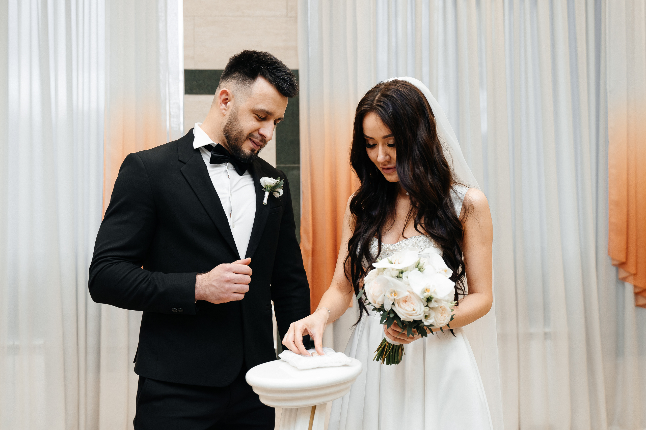 Саша и Динара. Павел Мерк. Стильная свадебная фотография