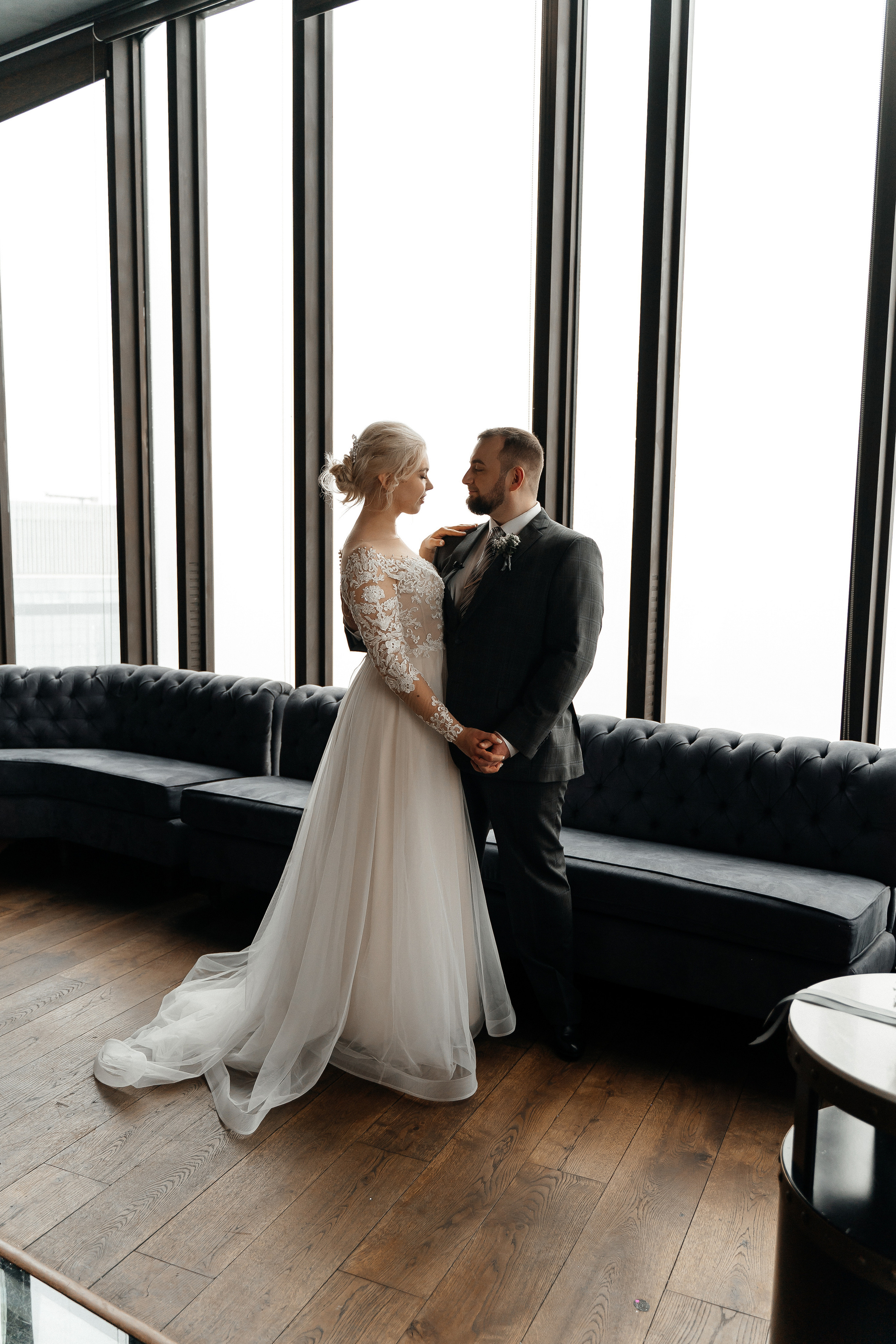 Сеня и Софа. Павел Мерк. Стильная свадебная фотография