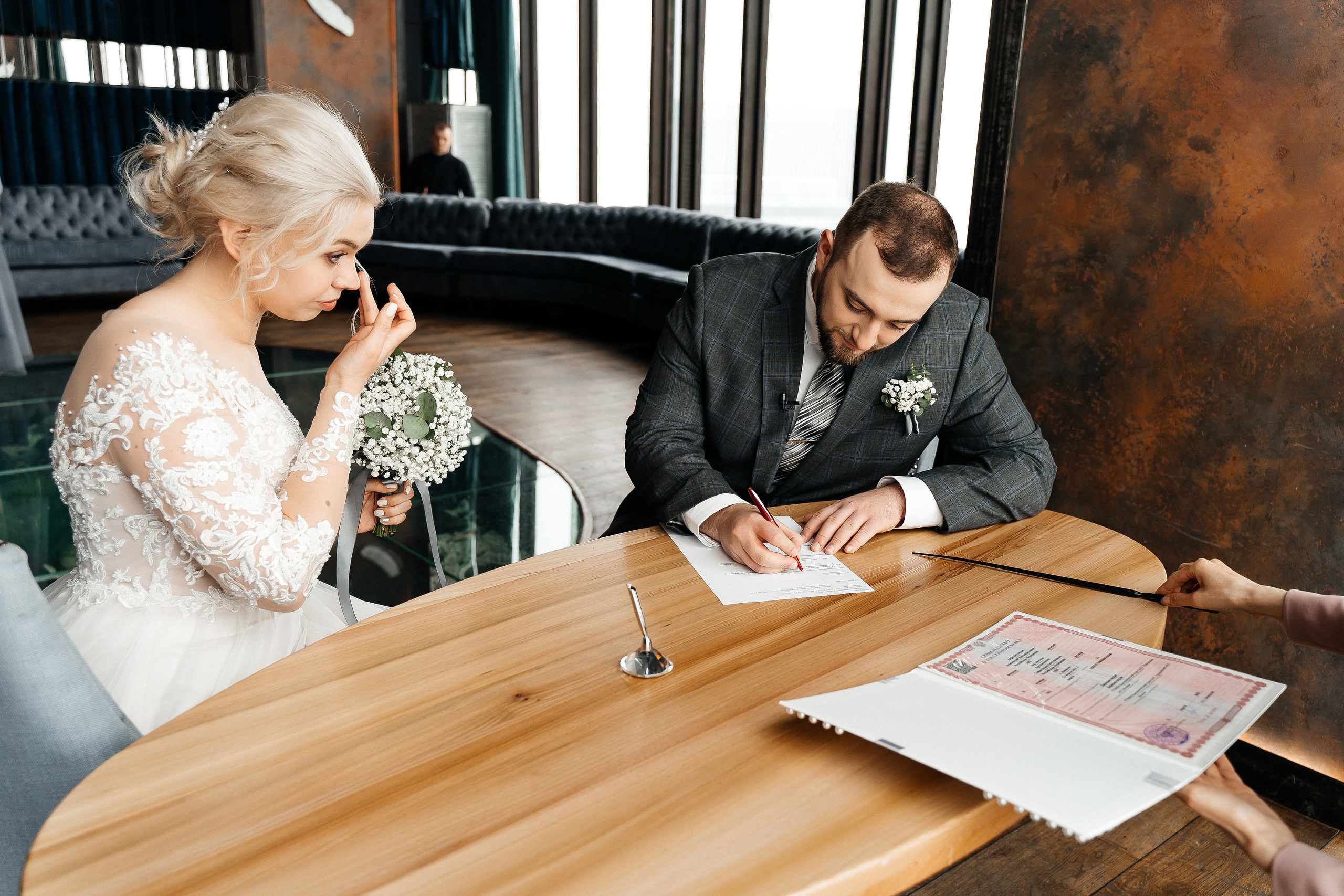 Сеня и Софа. Павел Мерк. Стильная свадебная фотография