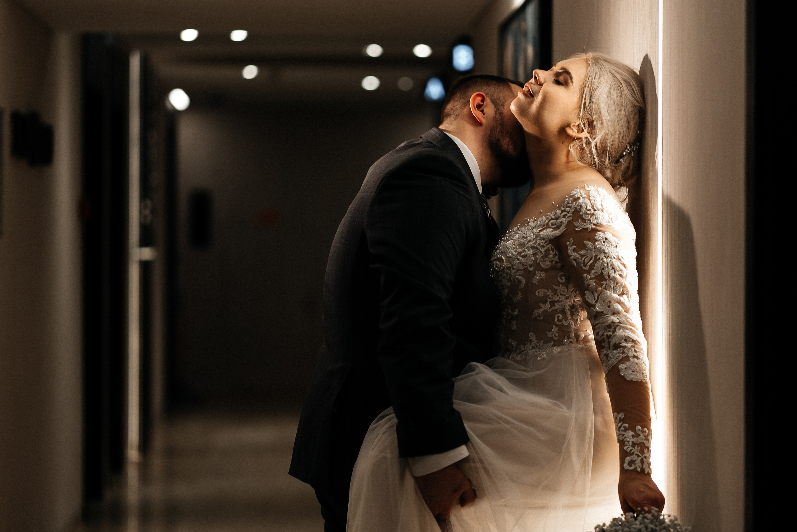 Сеня и Софа. Павел Мерк. Стильная свадебная фотография