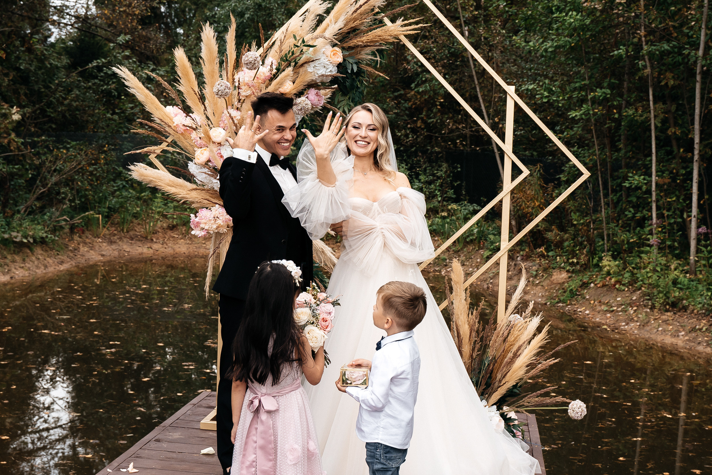 Айвар и Александра. Павел Мерк. Стильная свадебная фотография