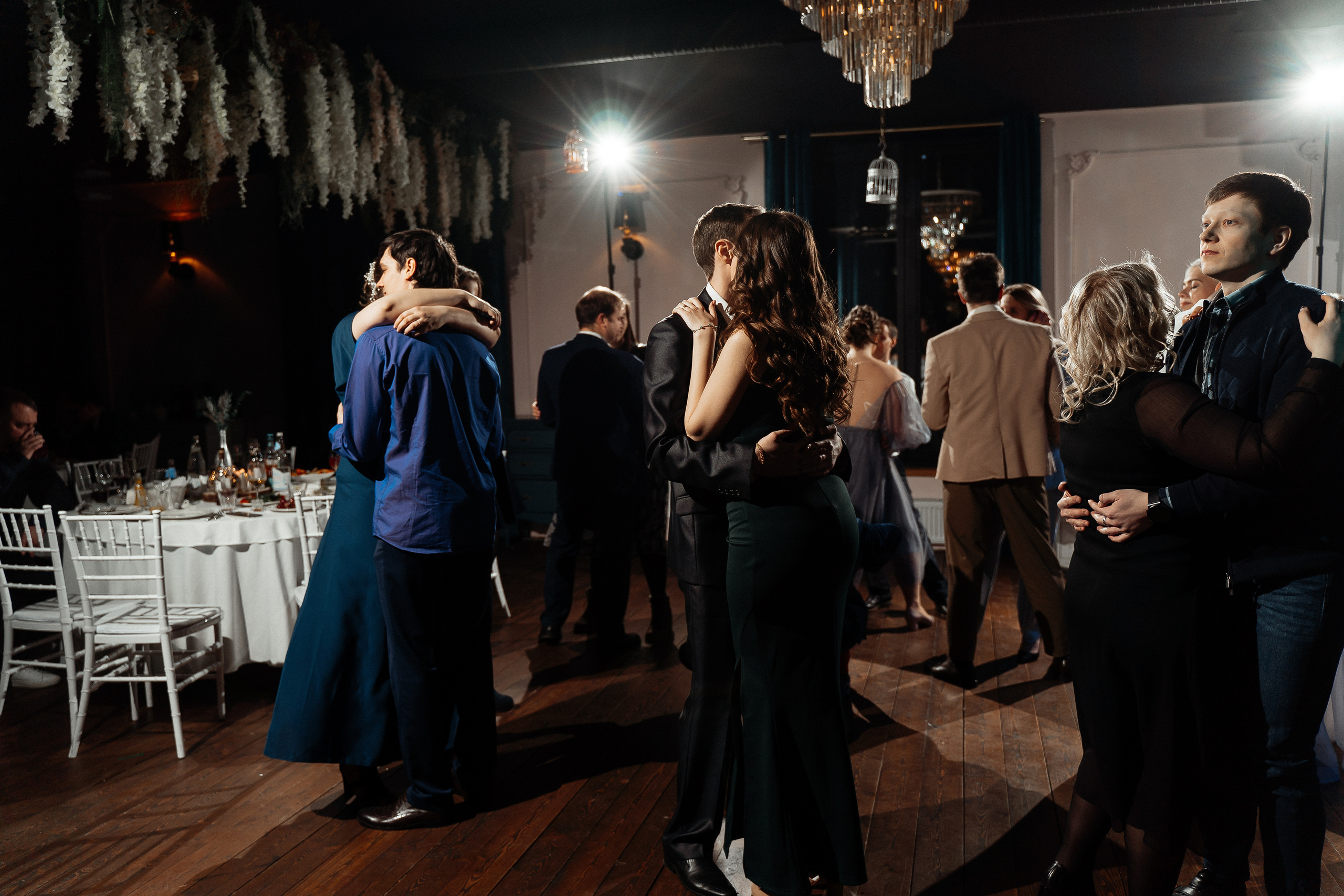 Сеня и Софа. Павел Мерк. Стильная свадебная фотография