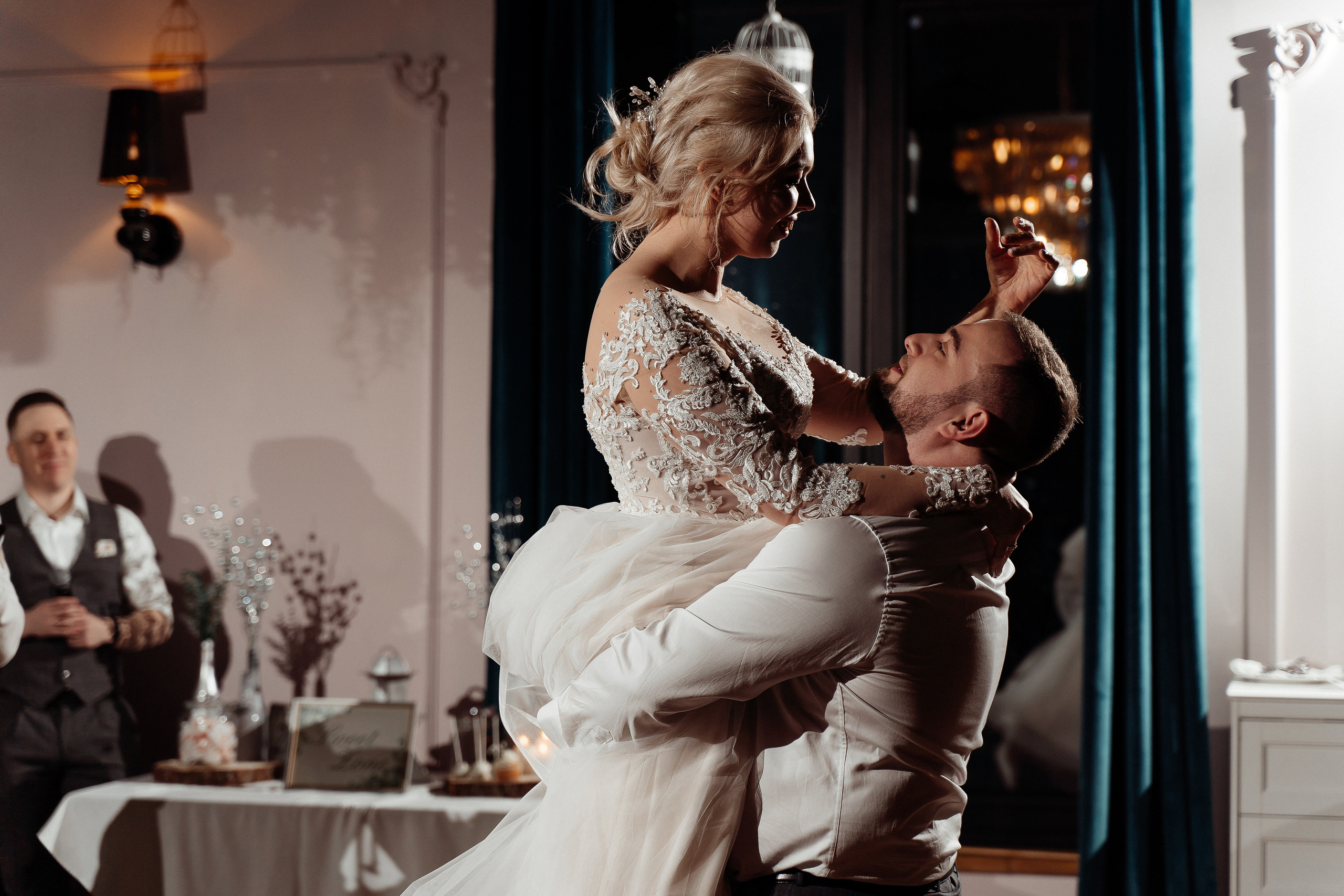 Сеня и Софа. Павел Мерк. Стильная свадебная фотография