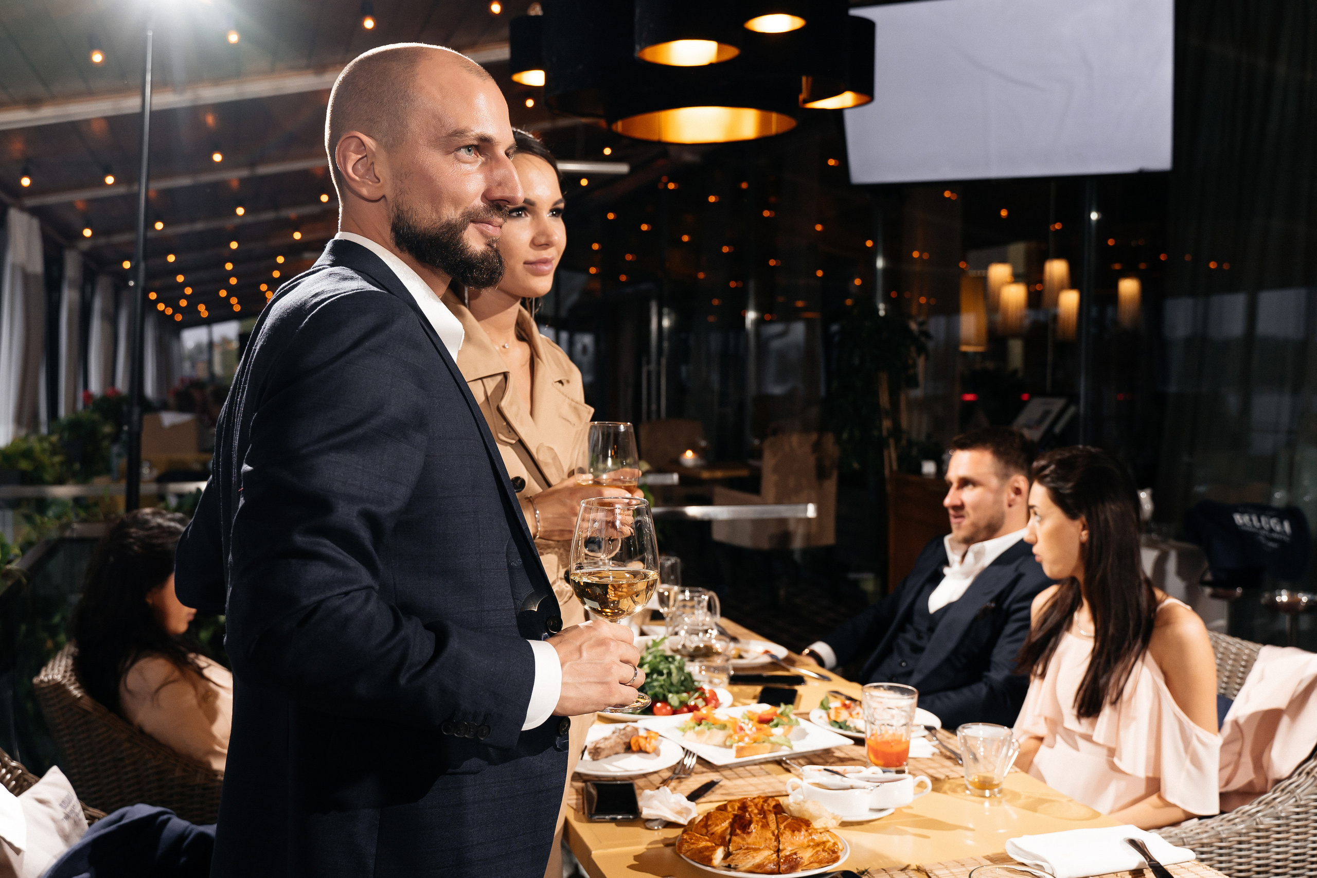 Саша и Миломира. Павел Мерк. Стильная свадебная фотография