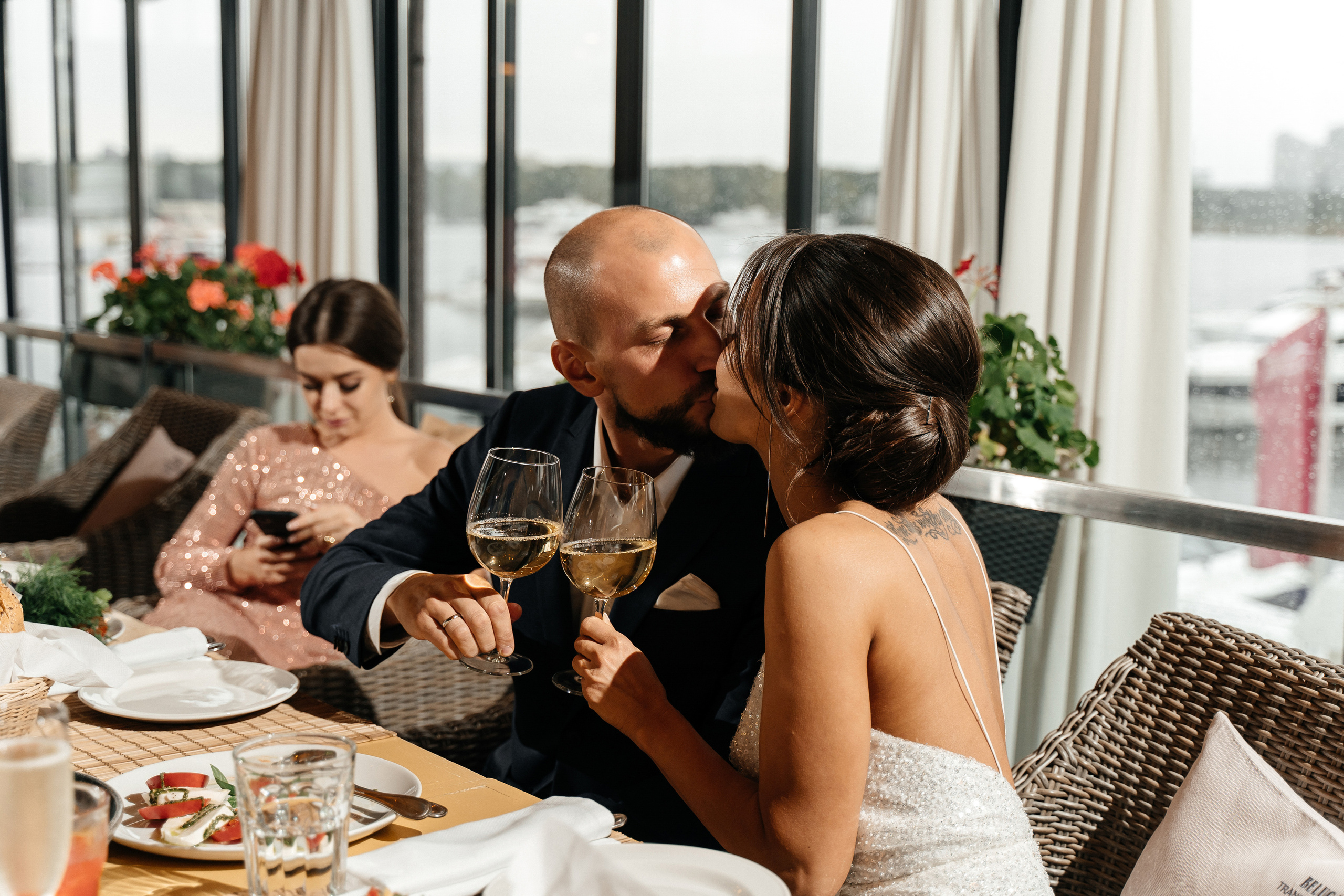 Саша и Миломира. Павел Мерк. Стильная свадебная фотография