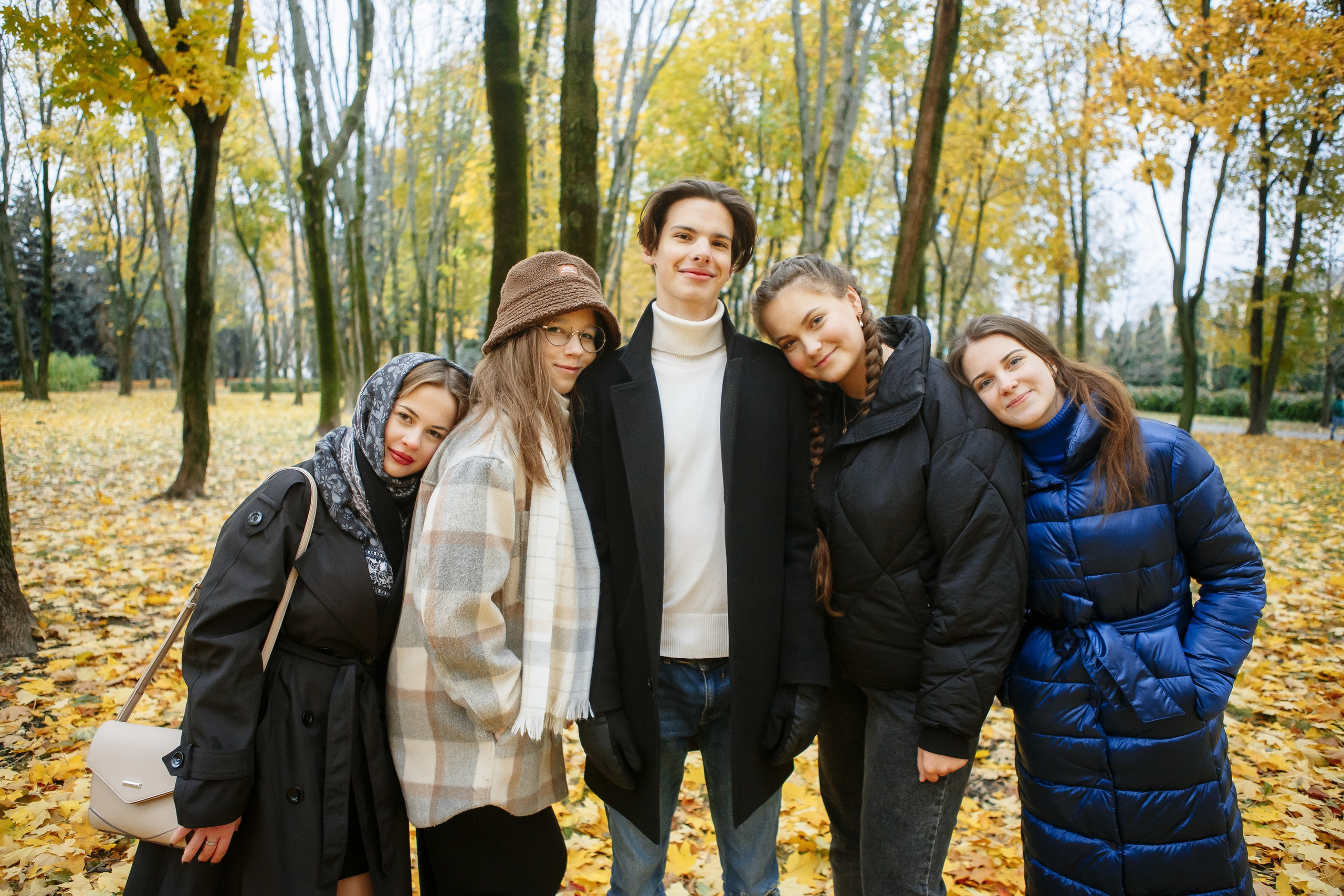 Осень Гимназия 12 11 В 2023 г. Свадебный и портретный Фотограф в Липецке Дмитрий Котюков