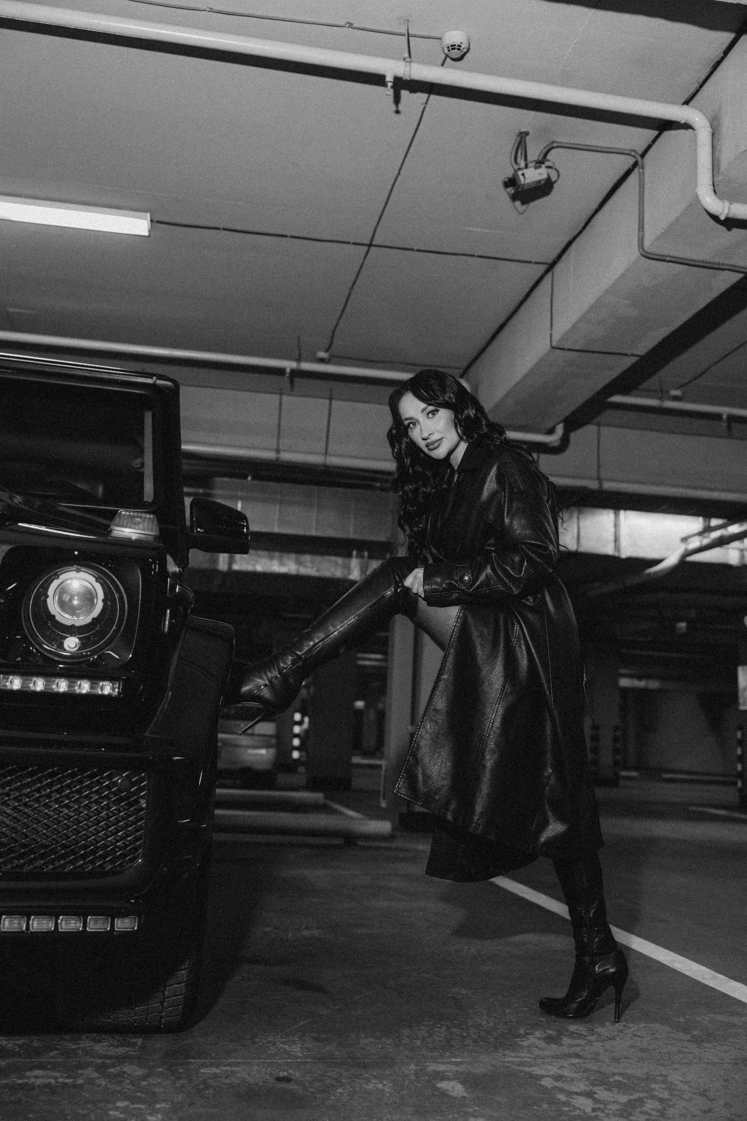 На парковке. Свадебный, семейный фотограф в Иркутске Светлана Макаричева