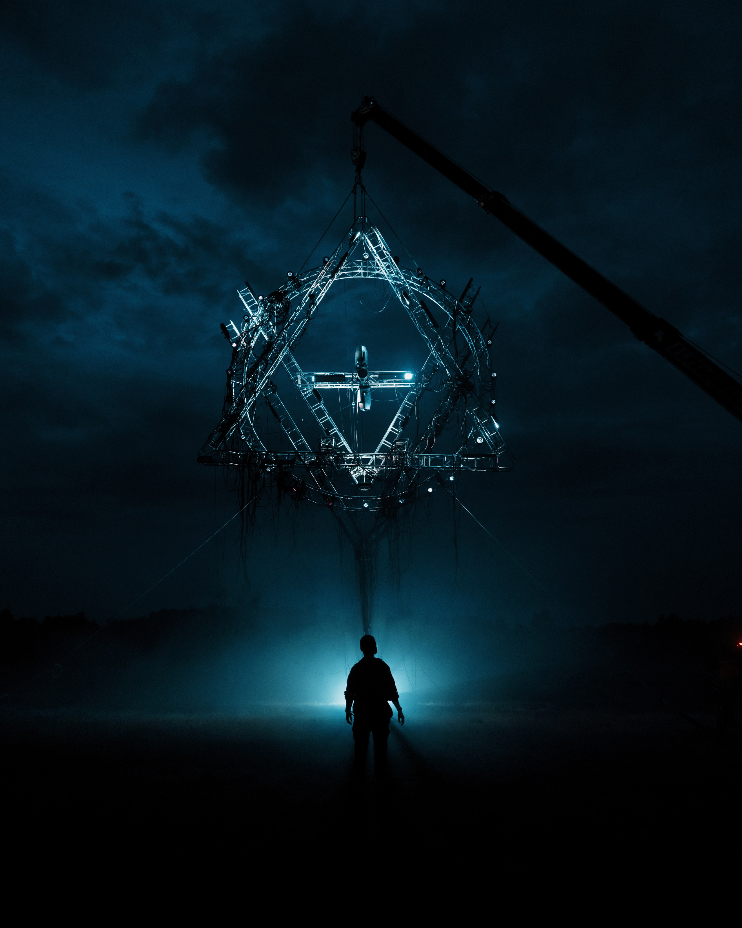 Outline 2024. @tomrus: Рустам Шагиморданов — фотограф