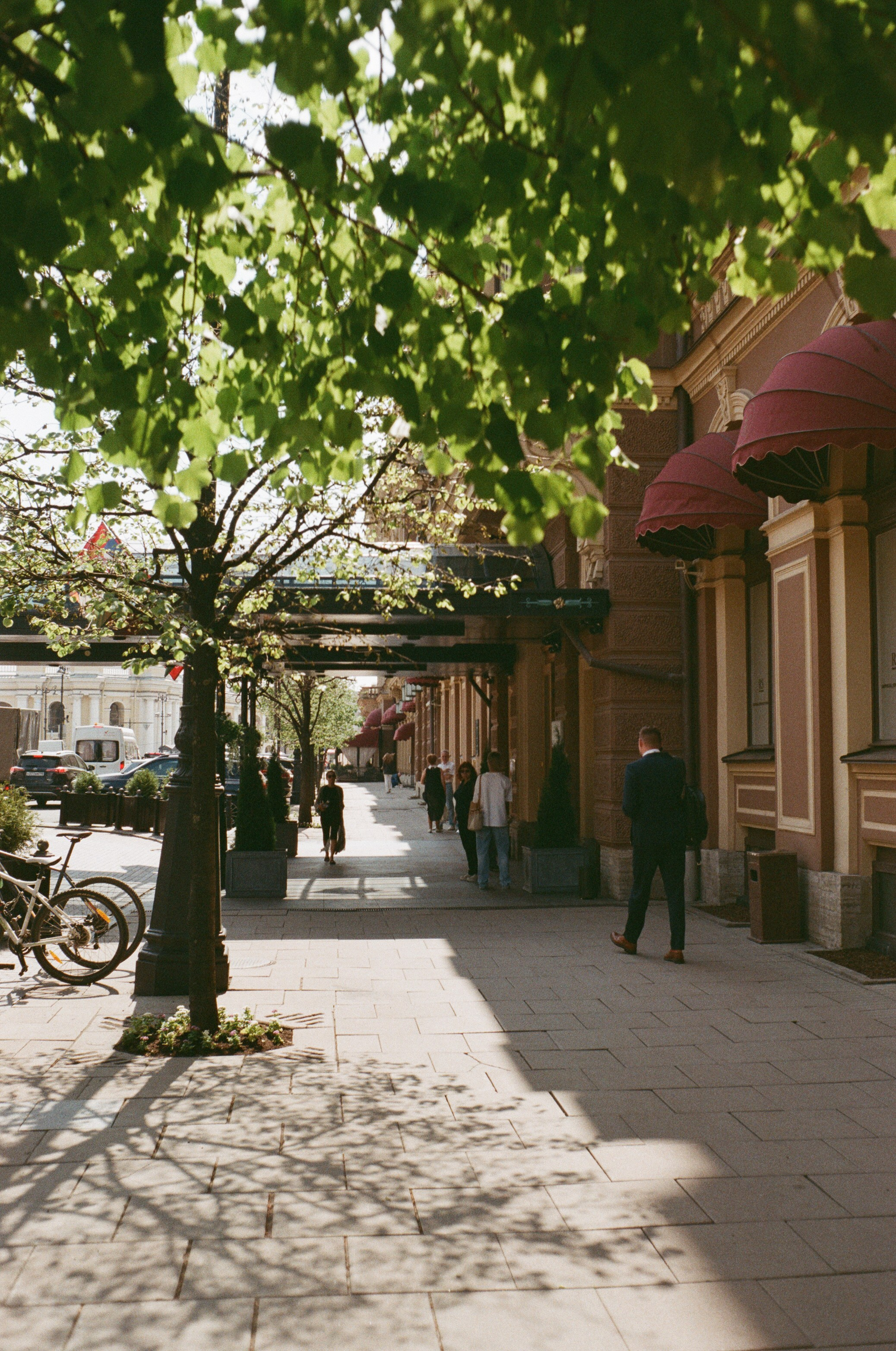 Прогулка по Питеру после отраслевой конференции / Minox 35GT