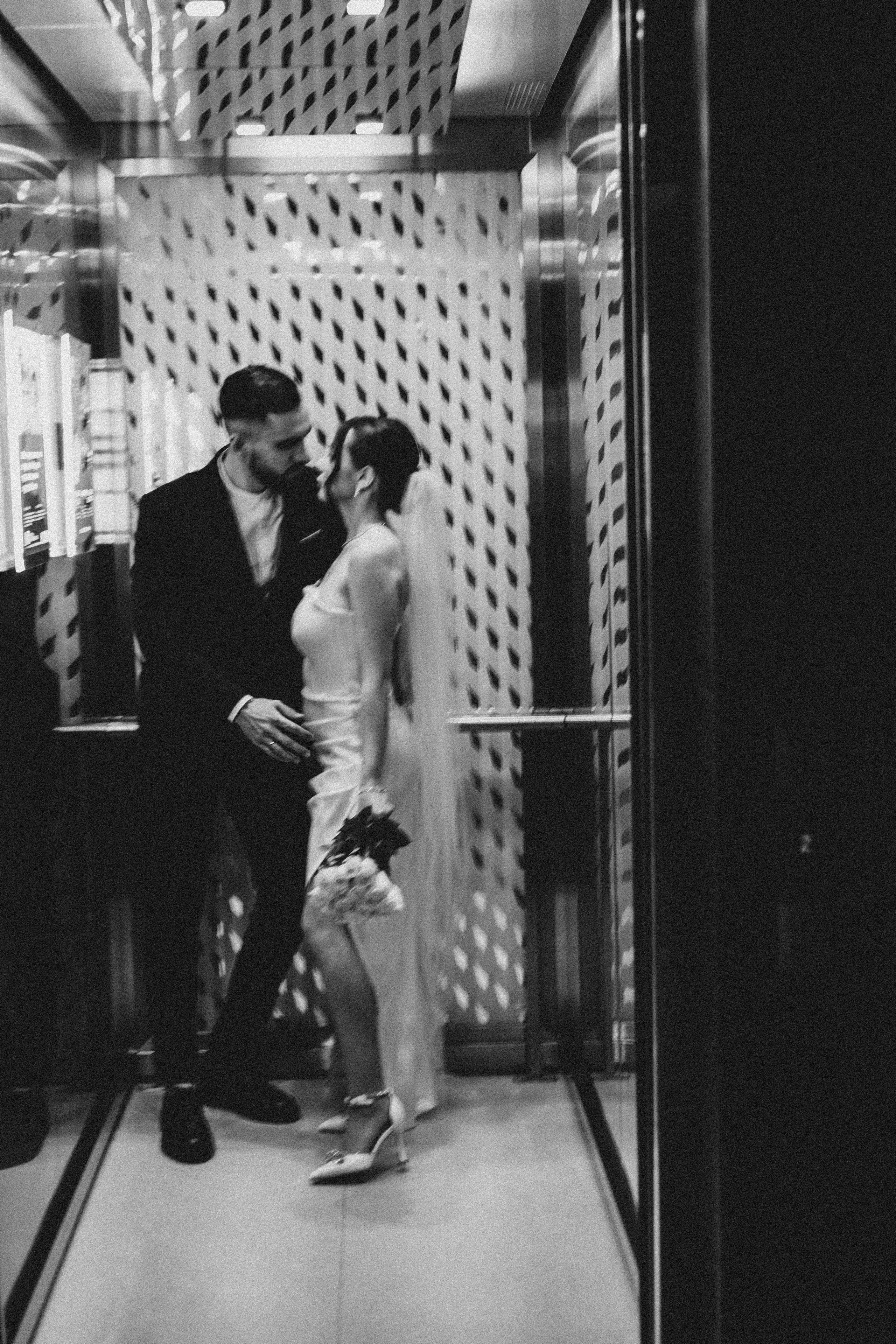 СВАДЕБНАЯ СЬЕМКА СБОРОВ ЖЕНИХА И НЕВЕСТЫ В ОТЕЛЕ И ТАКЖЕ ФОТОСЕССИИЯ В ОТЕЛЕЕ МЕГАПОЛИС БРЯНСК. Профессиональный фотограф, Санкт-Петербург — Виктория Богомолова