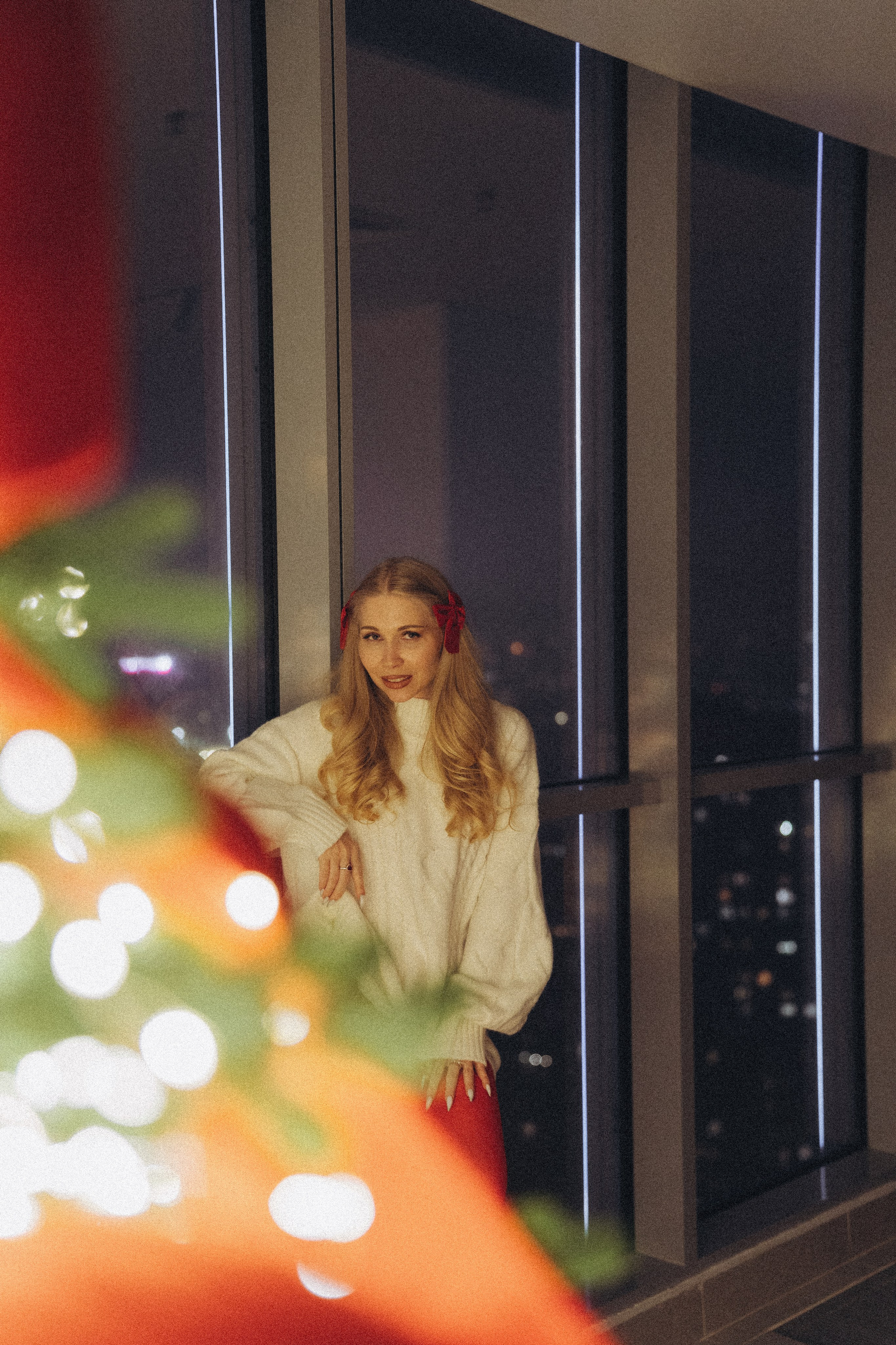 ФОТОСЕССИЯ К НОВОМУ ГОДУ В СТУДИИ С ЕЛОЧКОЙ КРАСИВЫЙ ОБРАЗ. Профессиональный фотограф, Санкт-Петербург — Виктория Богомолова