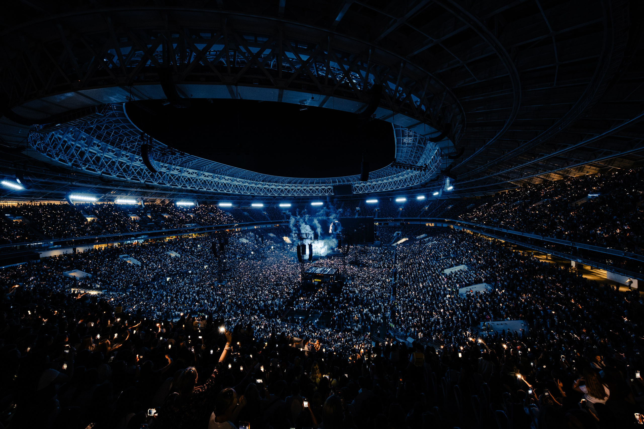 ЕГОР КРИД В ЛУЖНИКАХ 30.08.25. Концертный и репортажный фотограф в Москве и Санкт-Петербурге Мария