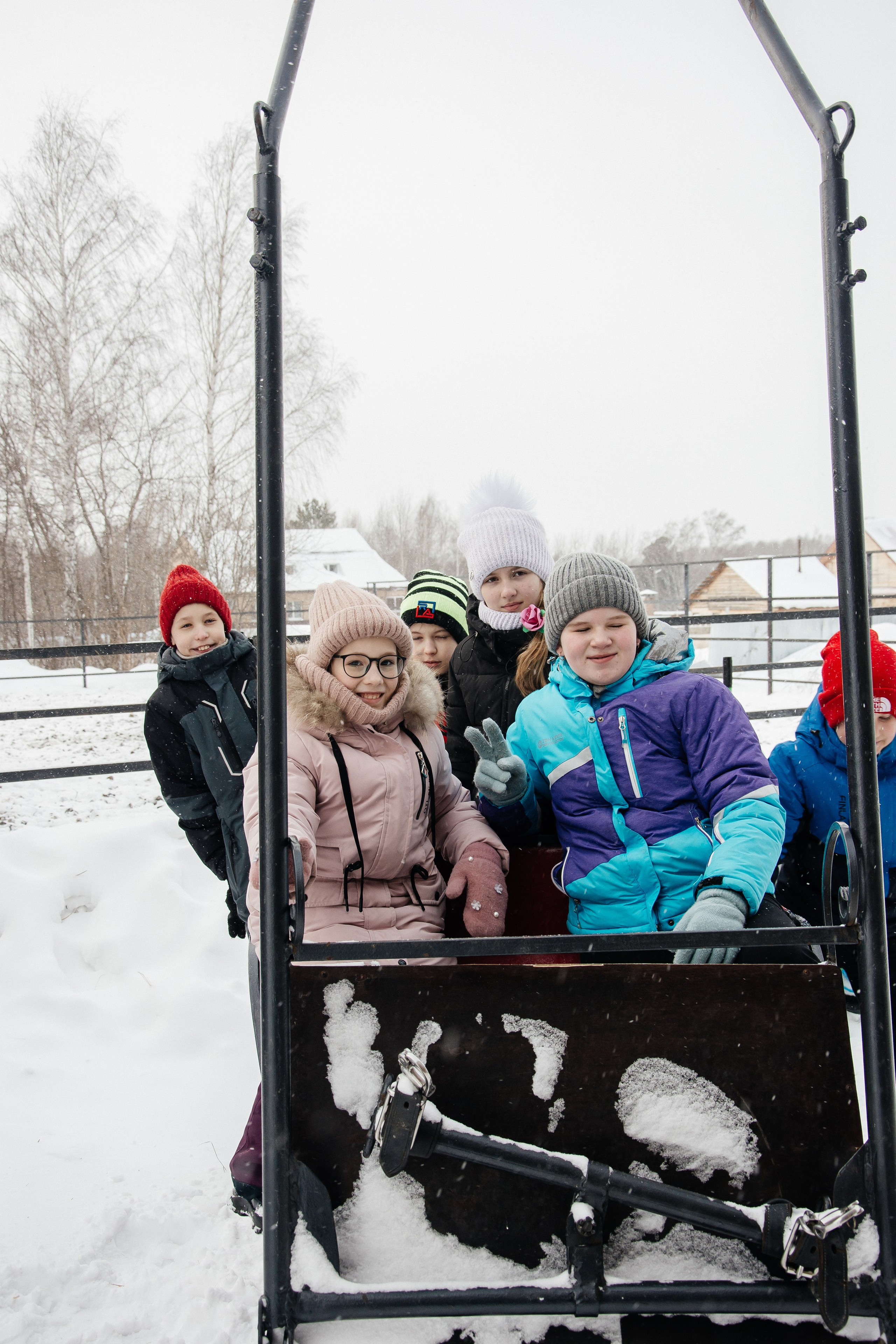 Детская прогулка. Фотограф на все случаи